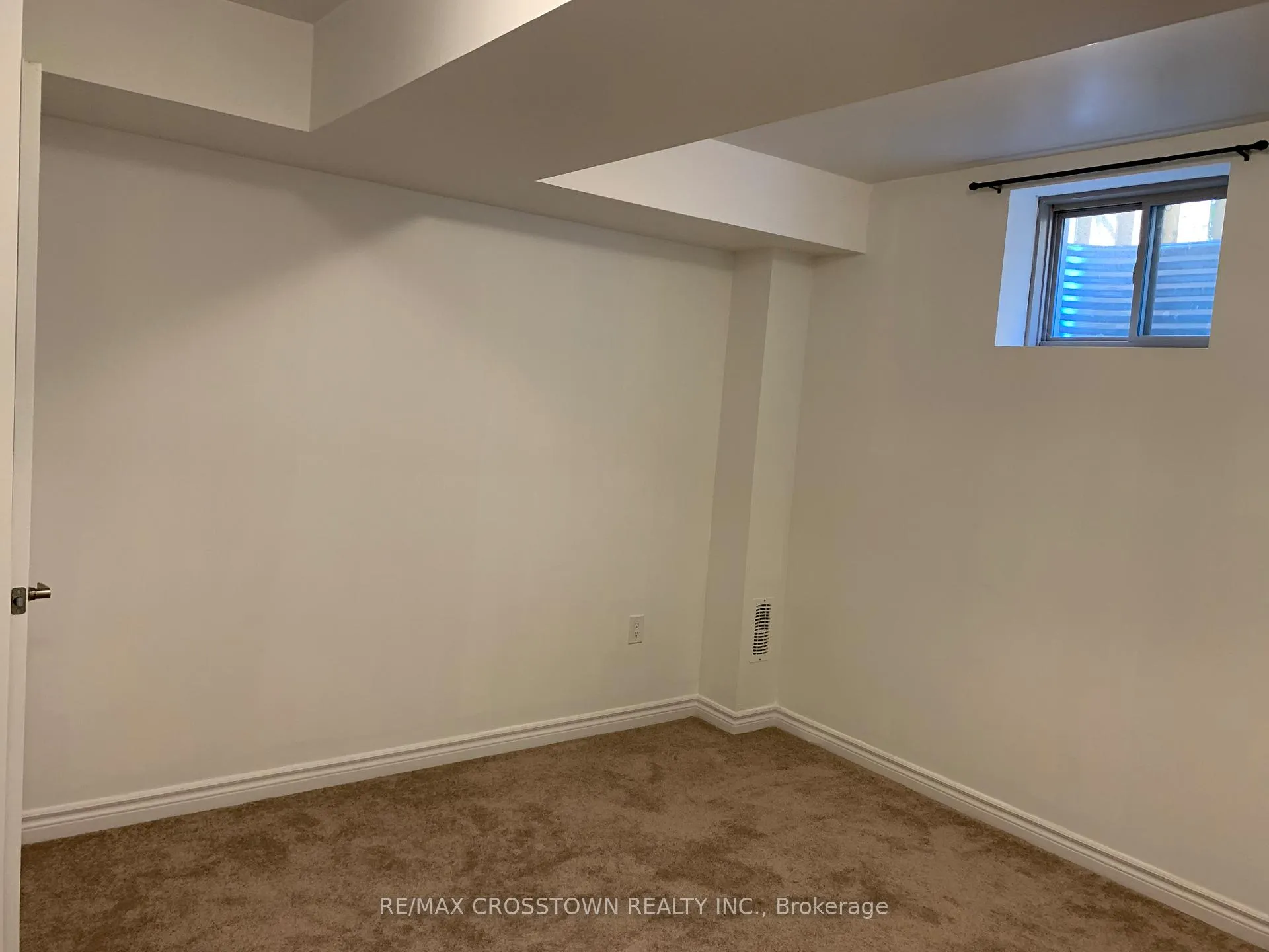 Photo 9 of Unit Bsmt, 72 Mabern Street, Barrie, Rural Barrie Southwest — HOMEH