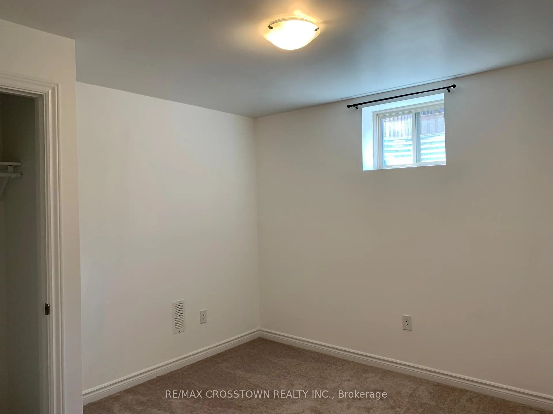 Photo 10 of Unit Bsmt, 72 Mabern Street, Barrie, Rural Barrie Southwest — HOMEH