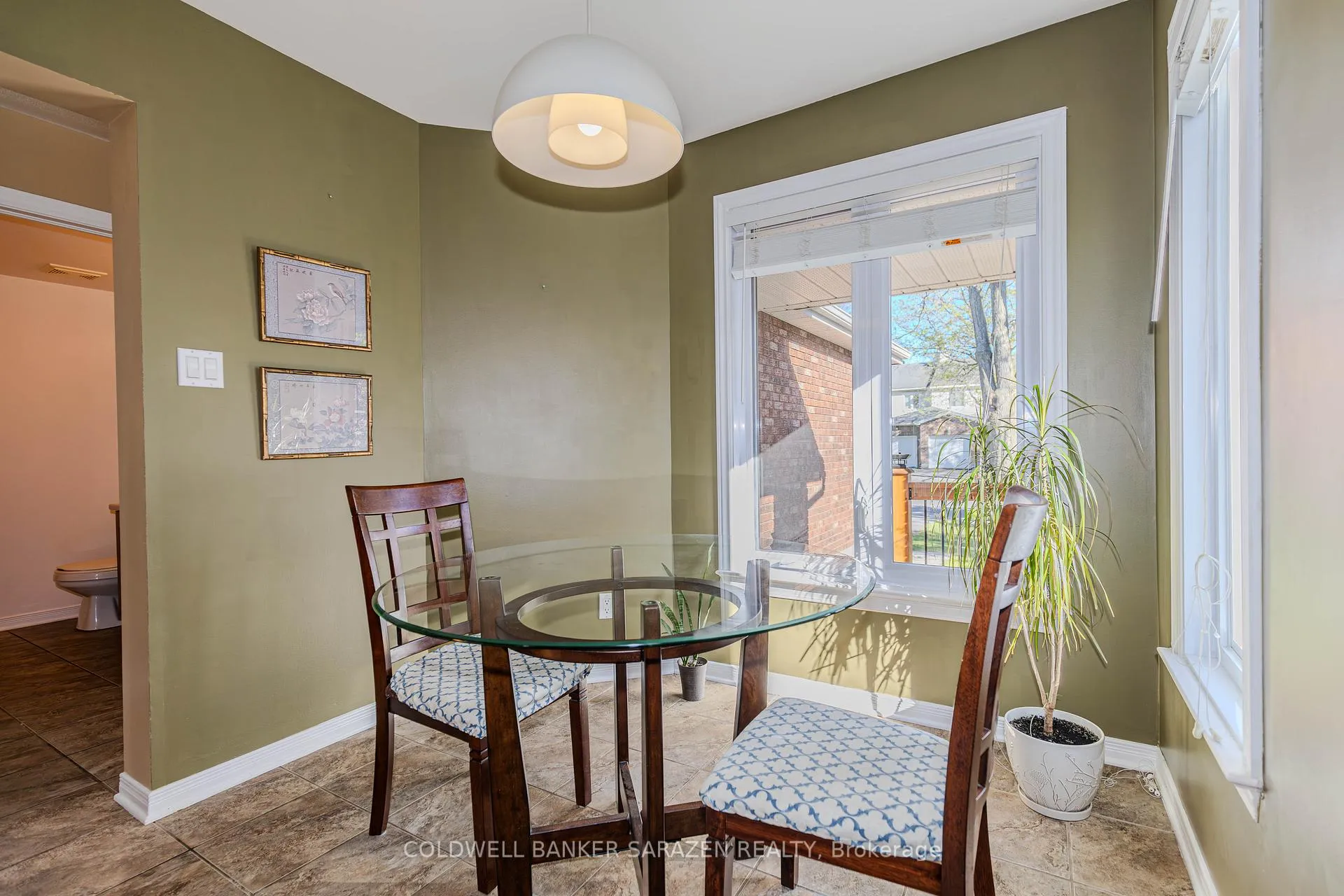 Photo 10 of 94 Markland Crescent, Ottawa, Barrhaven East — HOMEH