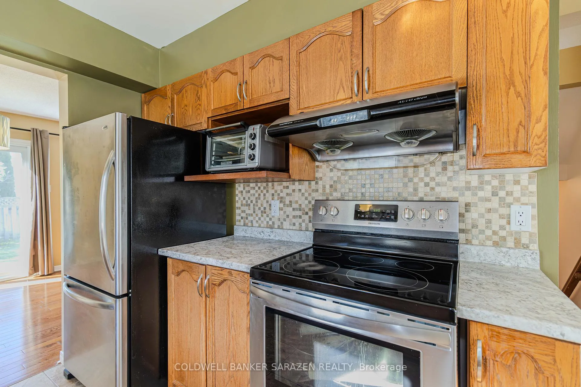 Photo 14 of 94 Markland Crescent, Ottawa, Barrhaven East — HOMEH
