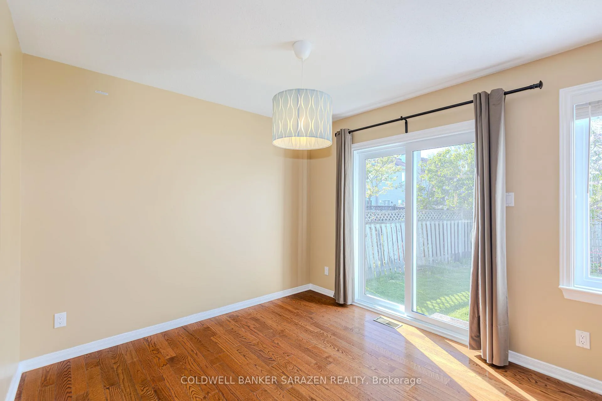 Photo 19 of 94 Markland Crescent, Ottawa, Barrhaven East — HOMEH