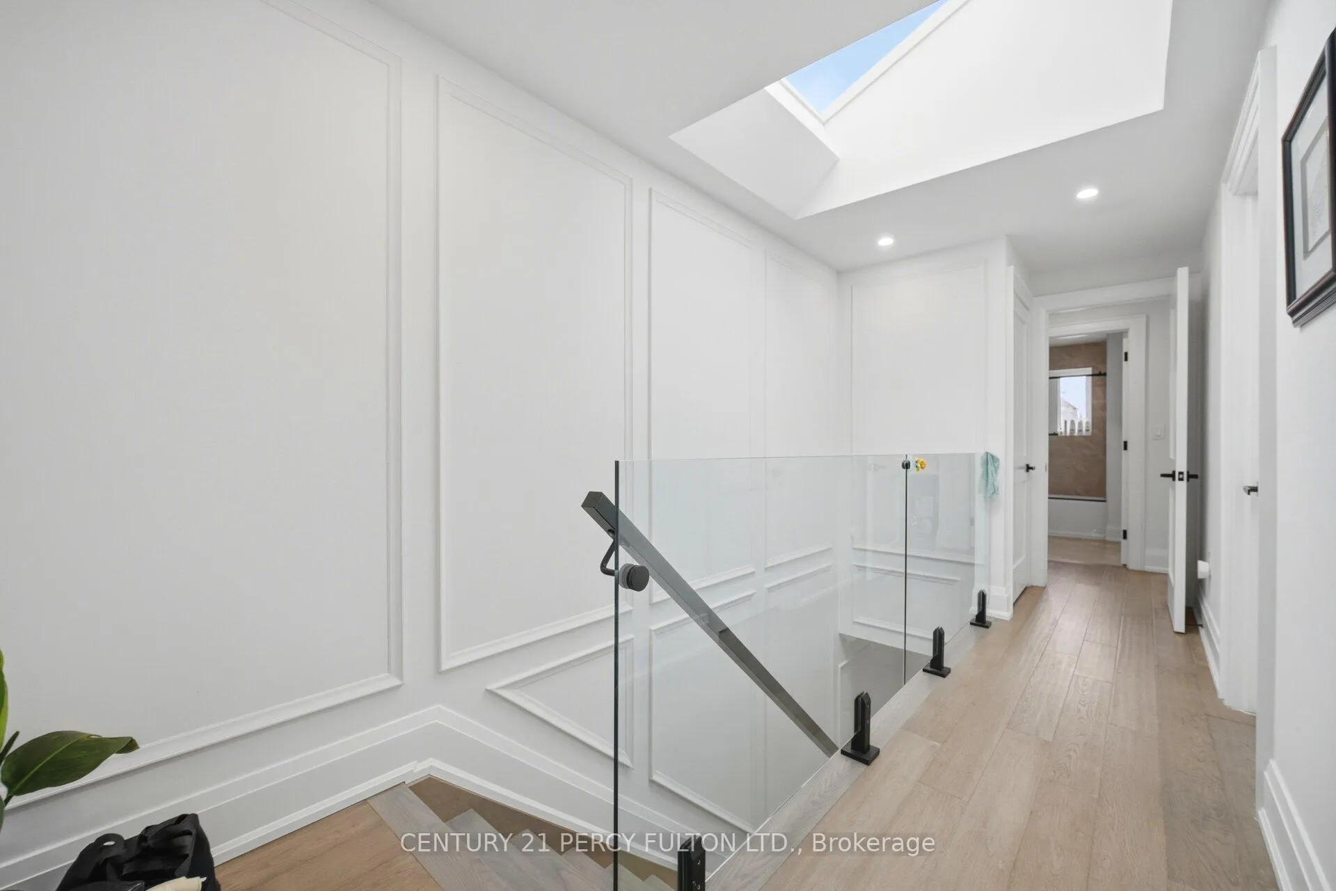 Photo 16 of 195 Danforth Road, Scarborough, Oakridge — HOMEH