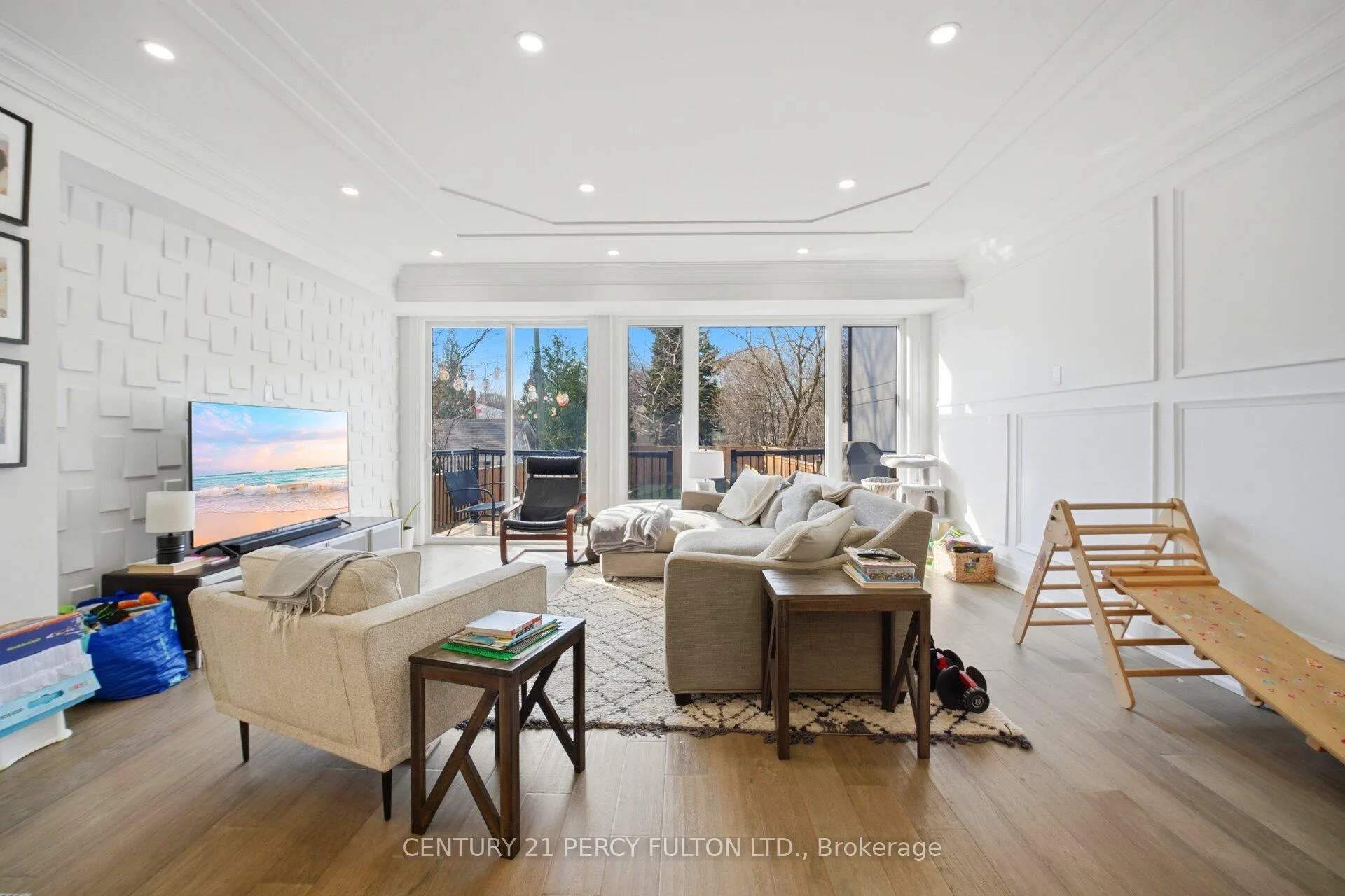 Photo 31 of 195 Danforth Road, Scarborough, Oakridge — HOMEH