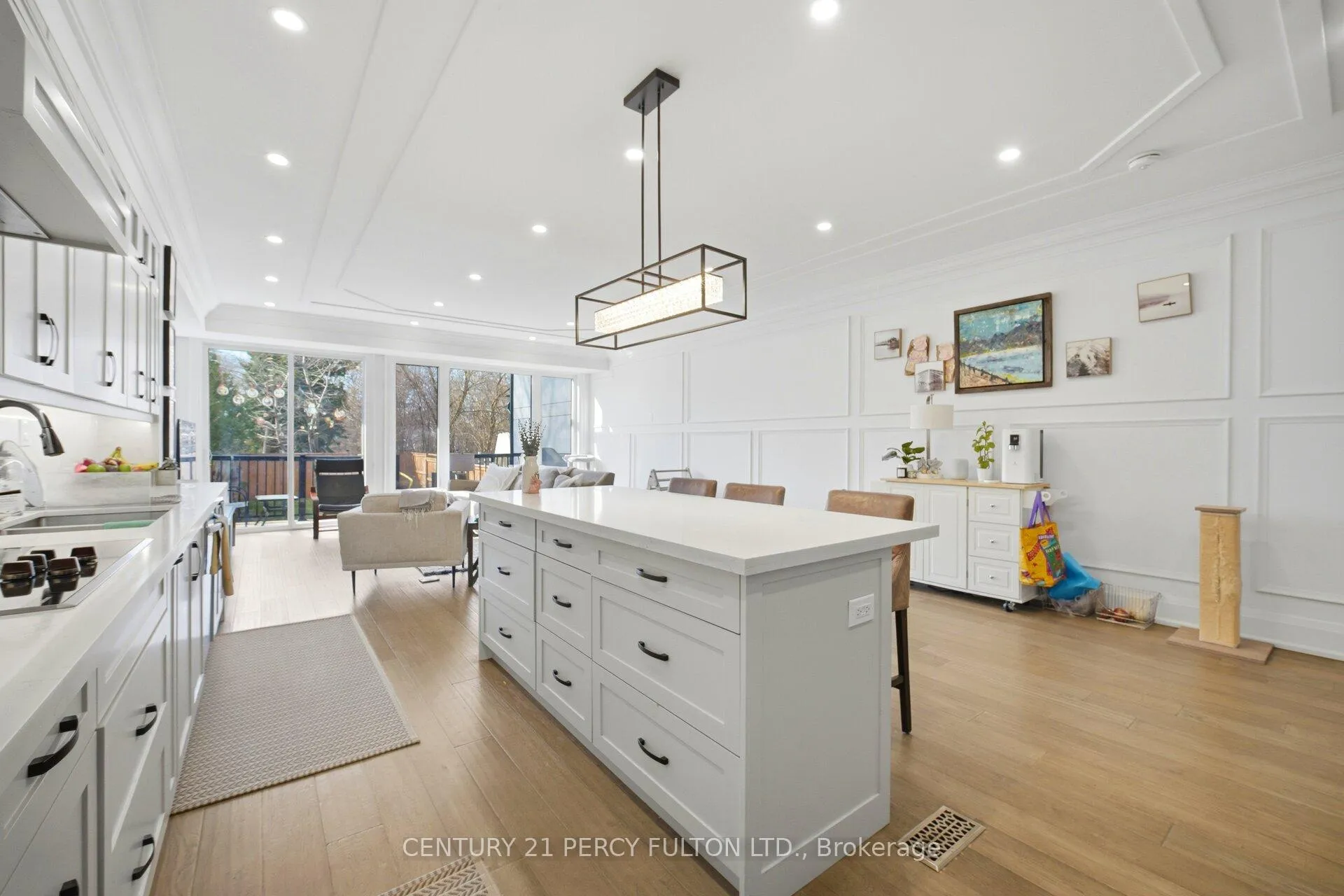 Photo 32 of 195 Danforth Road, Scarborough, Oakridge — HOMEH