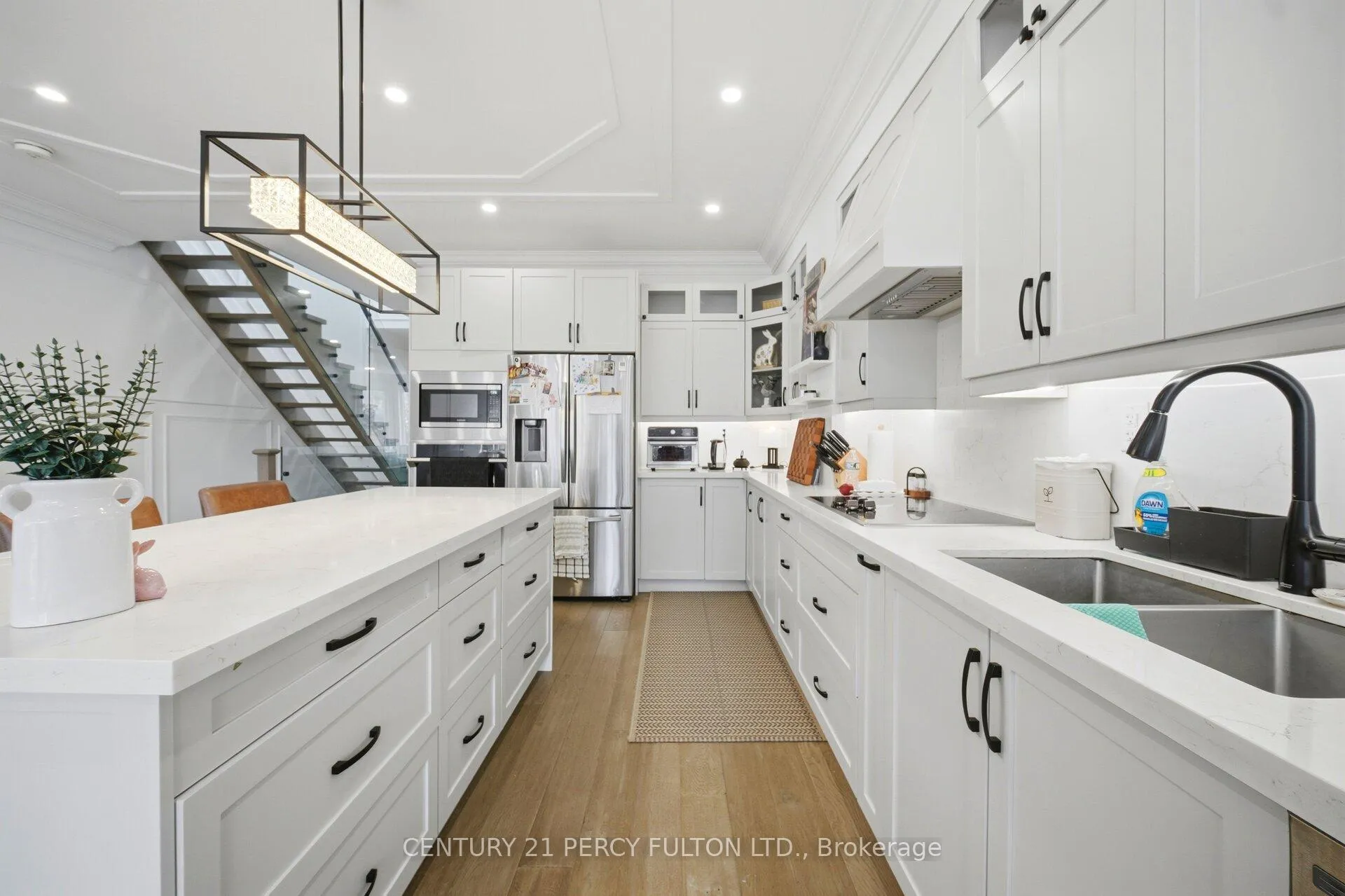 Photo 34 of 195 Danforth Road, Scarborough, Oakridge — HOMEH