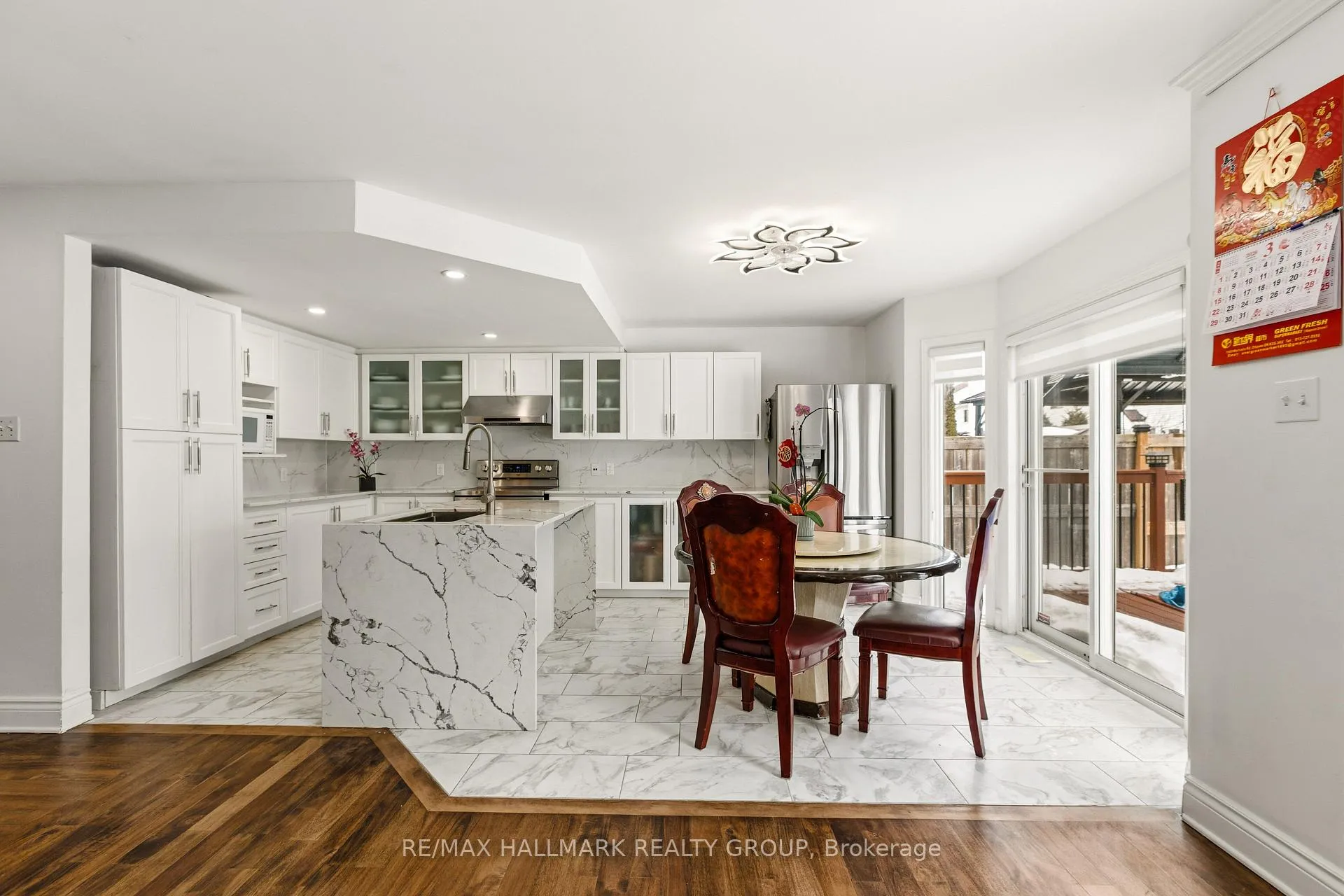 Photo 8 of 340 Stoneway Drive, Ottawa, Barrhaven East — HOMEH