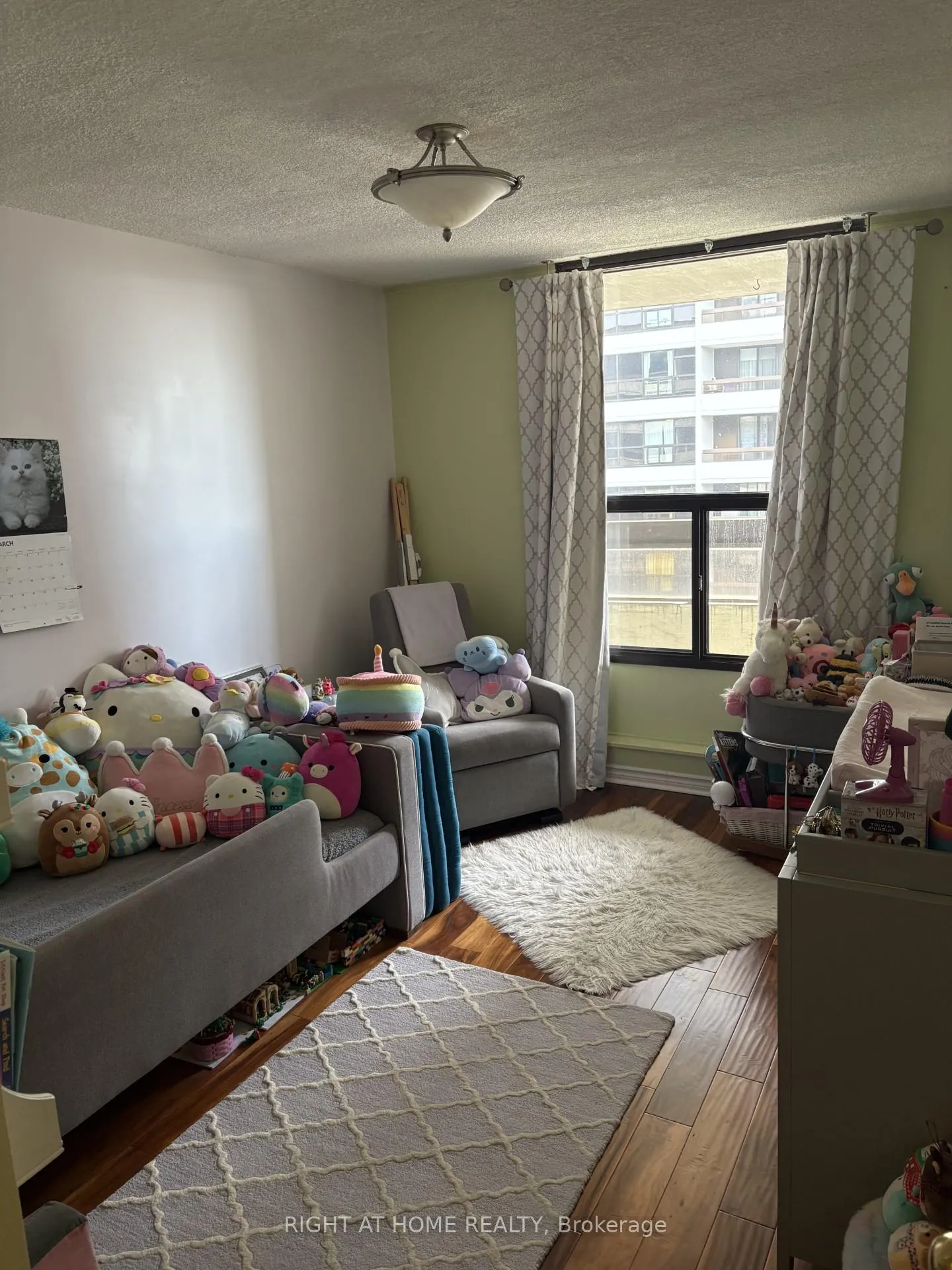 Photo 9 of Unit 607, 80 Quebec Avenue, Toronto, High Park North — HOMEH