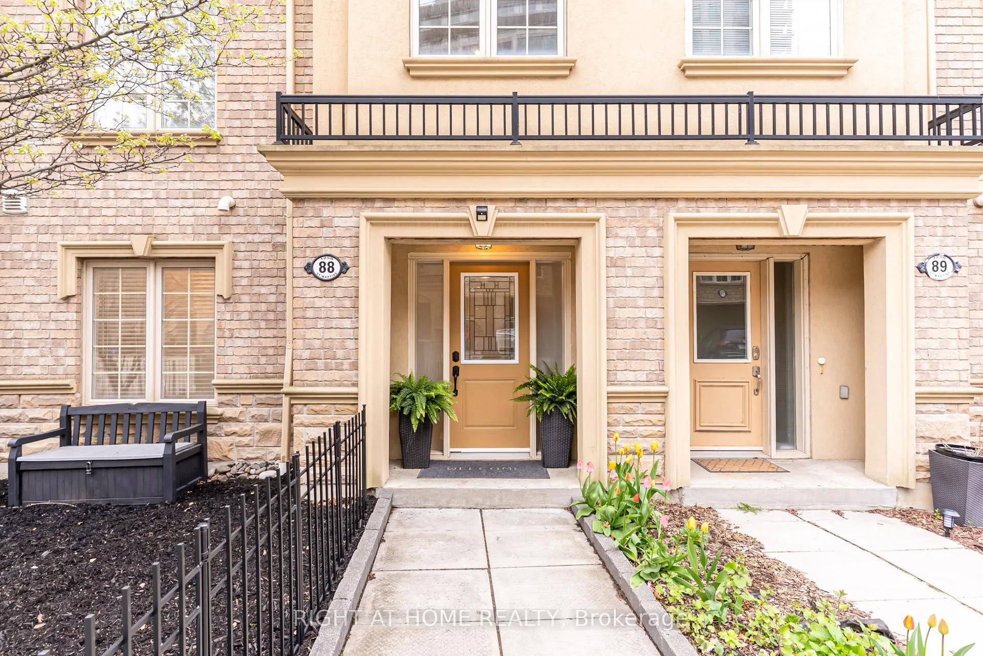 Photo 3 of Unit 88, 1250 St.Martins Drive, Pickering, Bay Ridges — HOMEH