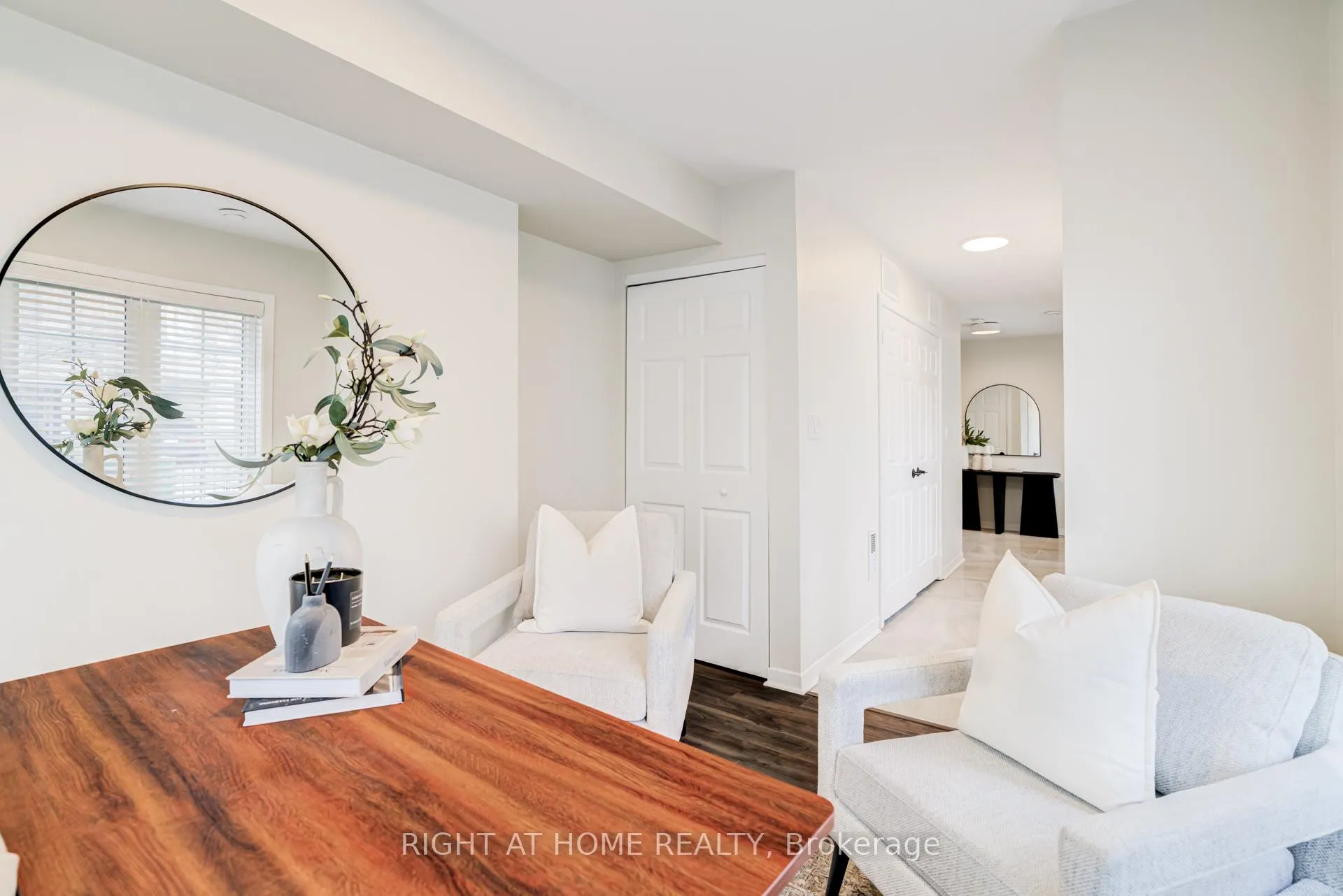 Photo 6 of Unit 88, 1250 St.Martins Drive, Pickering, Bay Ridges — HOMEH