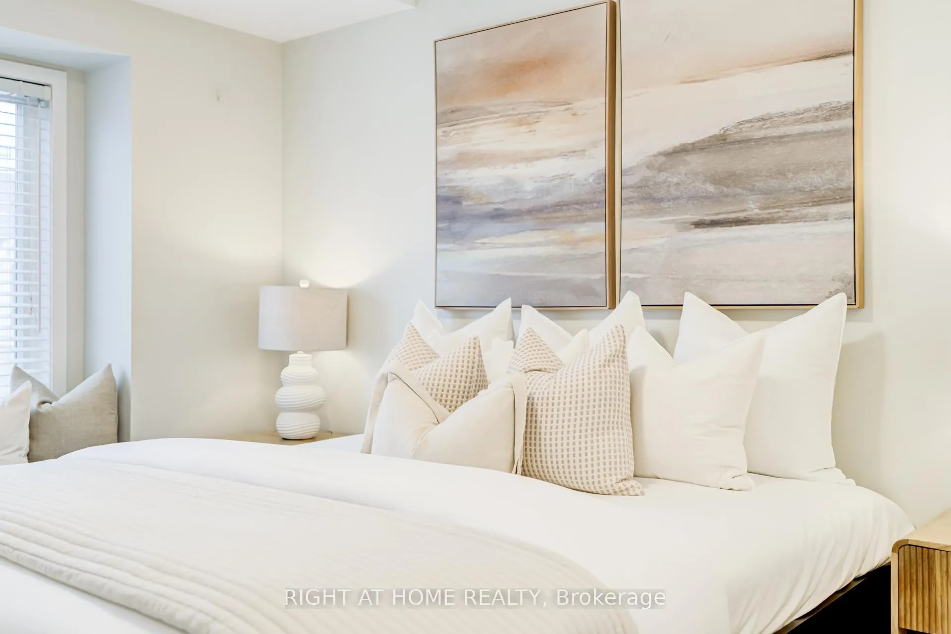 Photo 23 of Unit 88, 1250 St.Martins Drive, Pickering, Bay Ridges — HOMEH