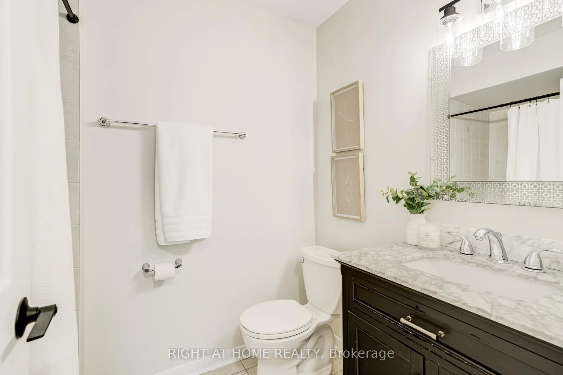 Photo 27 of Unit 88, 1250 St.Martins Drive, Pickering, Bay Ridges — HOMEH