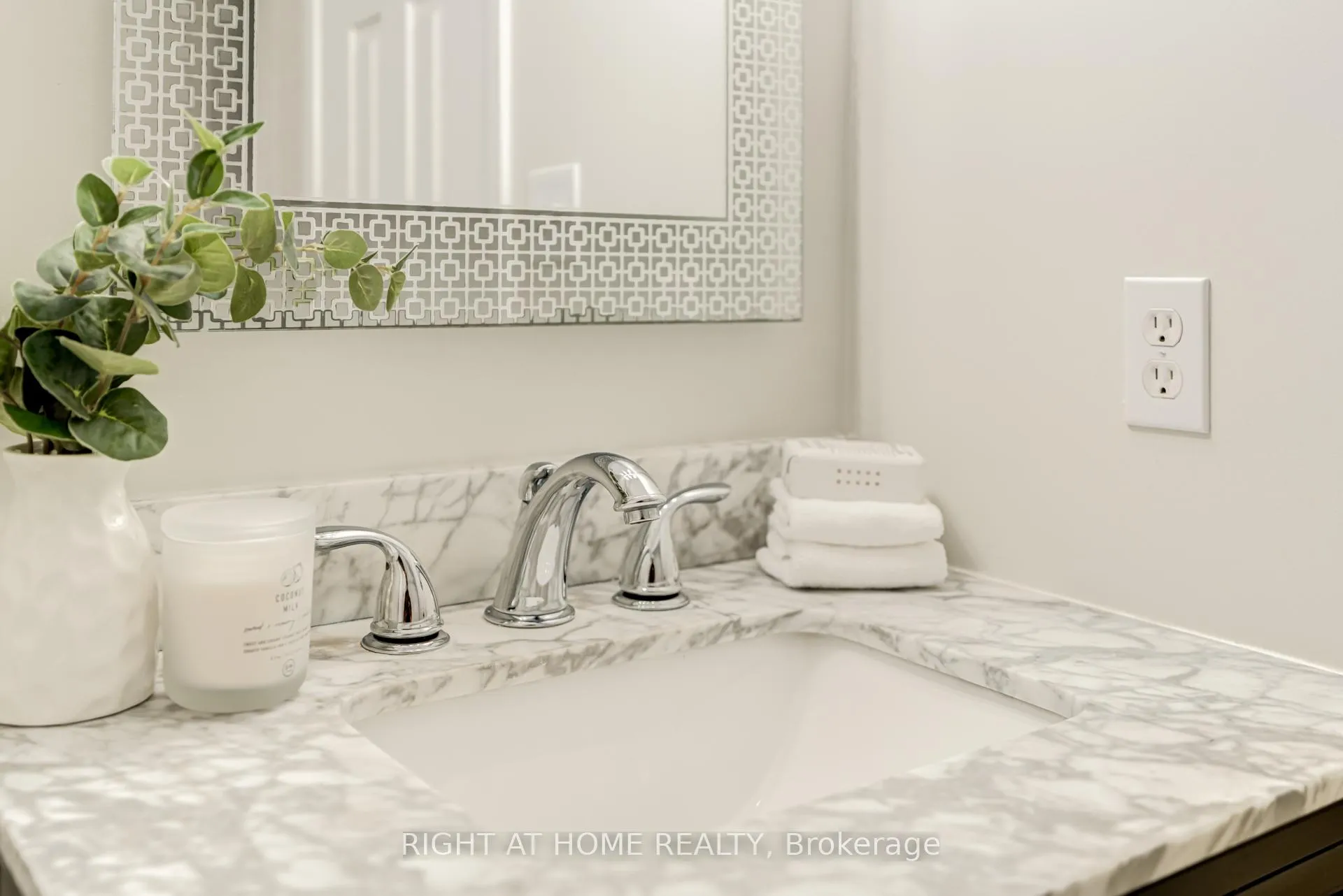 Photo 28 of Unit 88, 1250 St.Martins Drive, Pickering, Bay Ridges — HOMEH