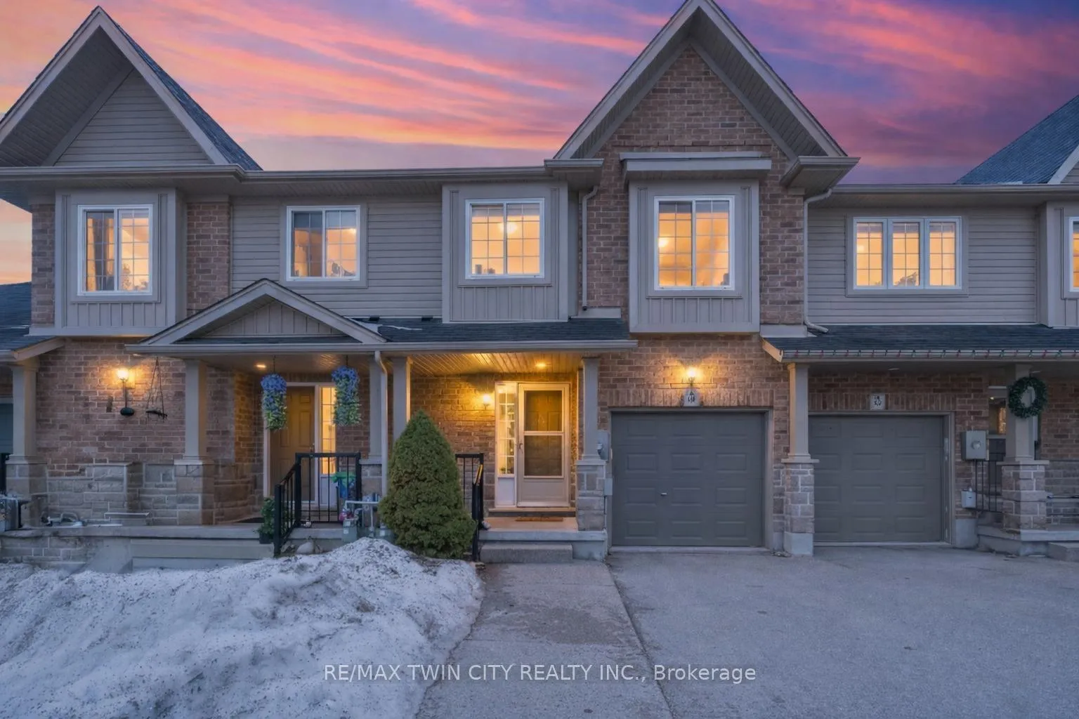 Photo 34 of 930 Zeller Crescent, Kitchener — HOMEH
