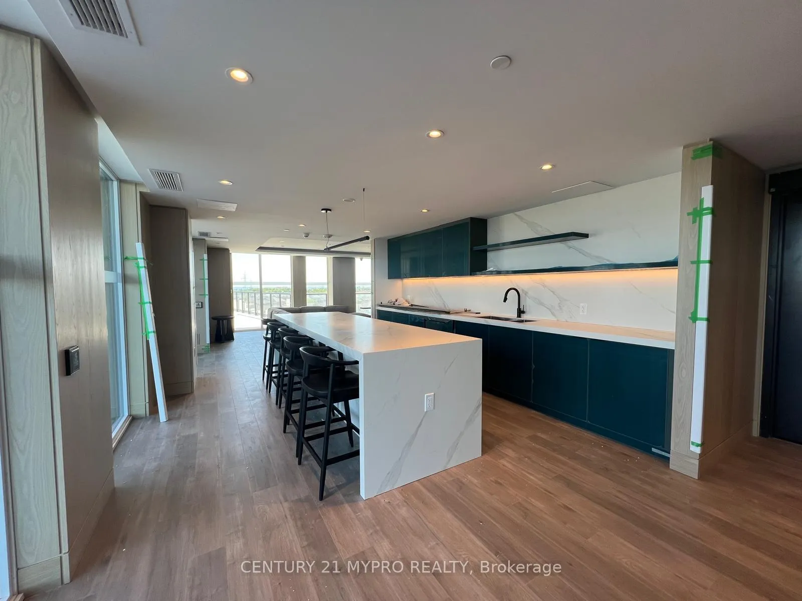 Photo 12 of Unit Unit 601, 4878 Powers Common, Burlington, Alton — HOMEH