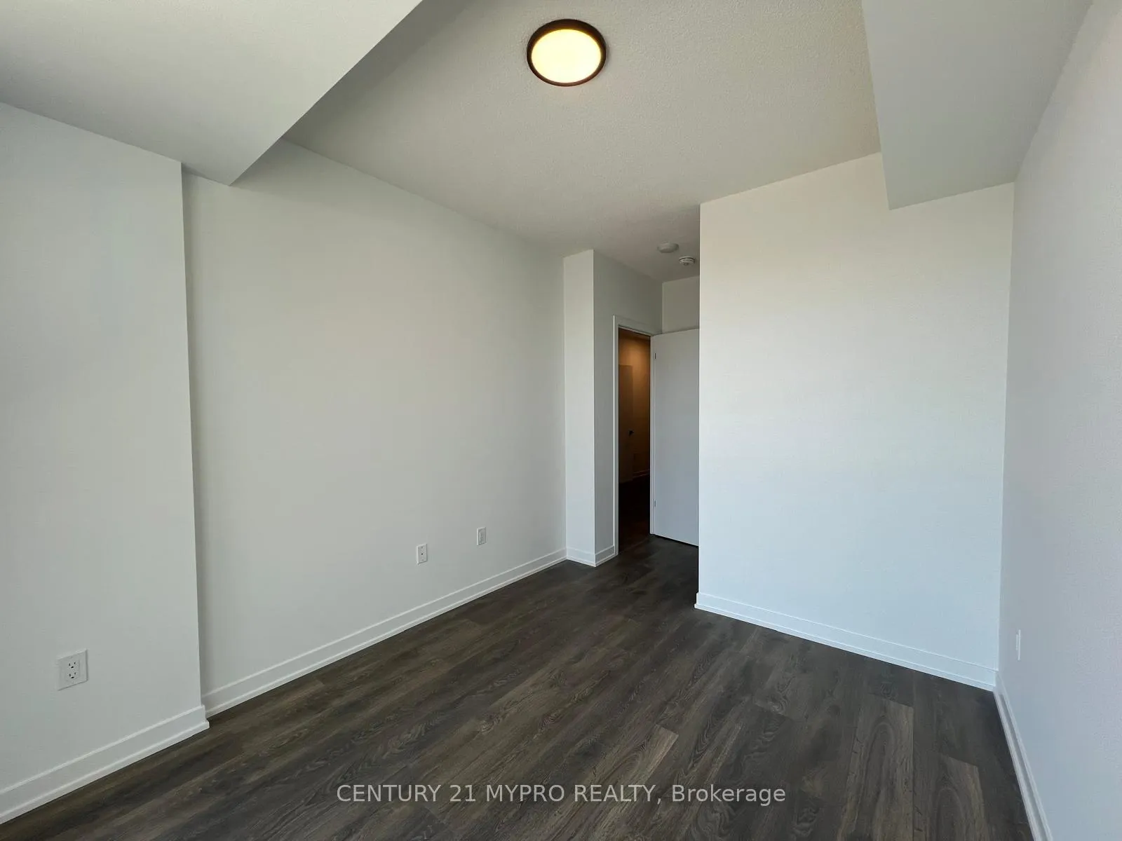 Photo 23 of Unit Unit 601, 4878 Powers Common, Burlington, Alton — HOMEH