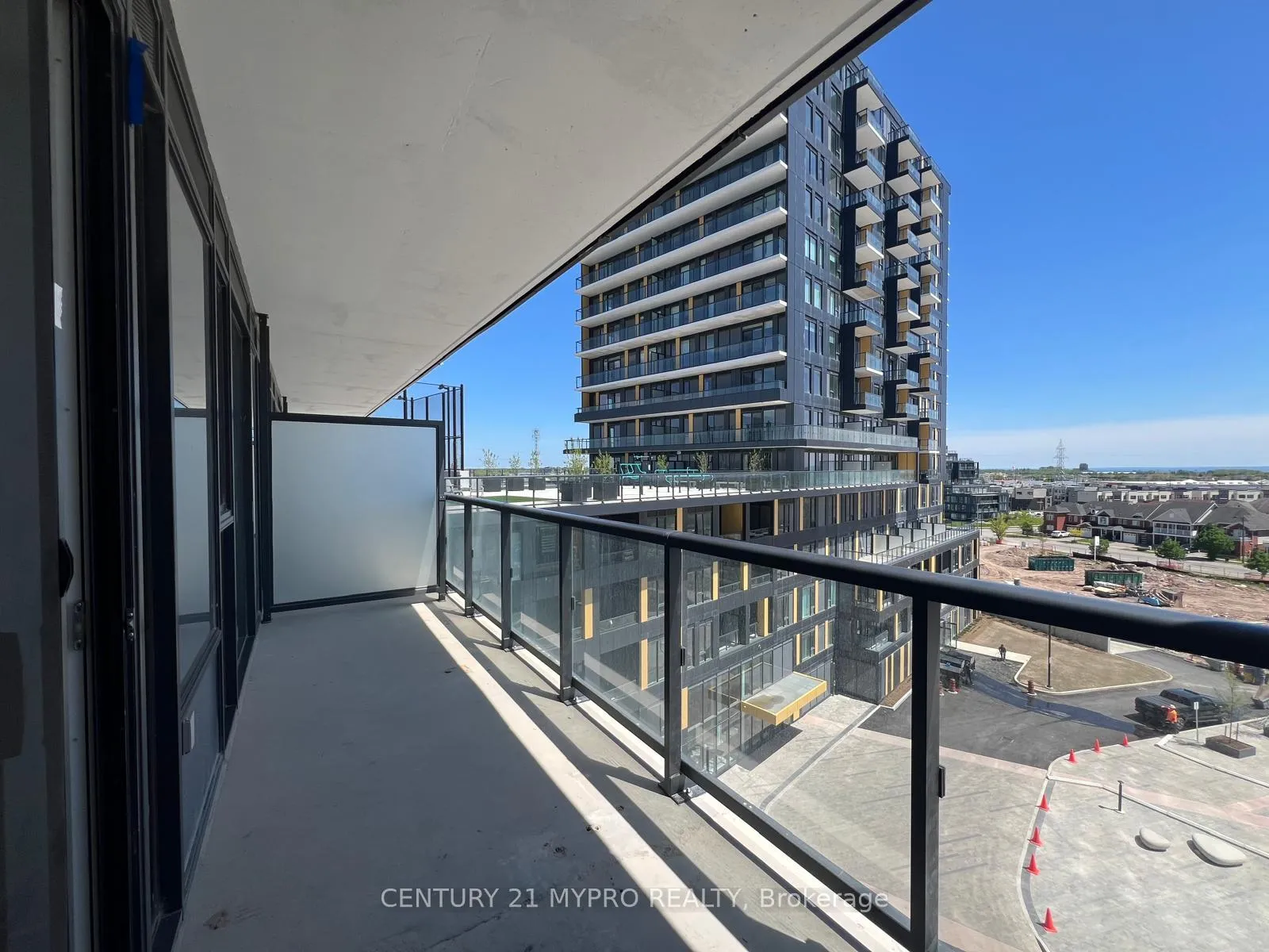 Photo 24 of Unit Unit 601, 4878 Powers Common, Burlington, Alton — HOMEH