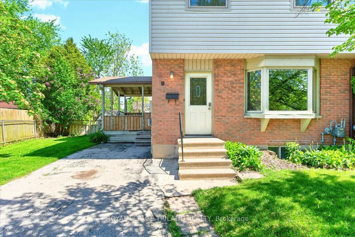 Photo 5 of 9 Parcreek Place, Strathroy-Caradoc, NW — HOMEH
