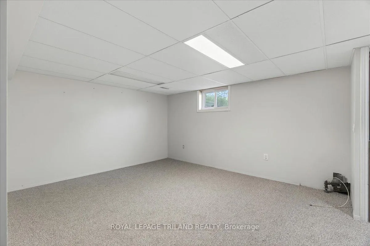 Photo 29 of 9 Parcreek Place, Strathroy-Caradoc, NW — HOMEH
