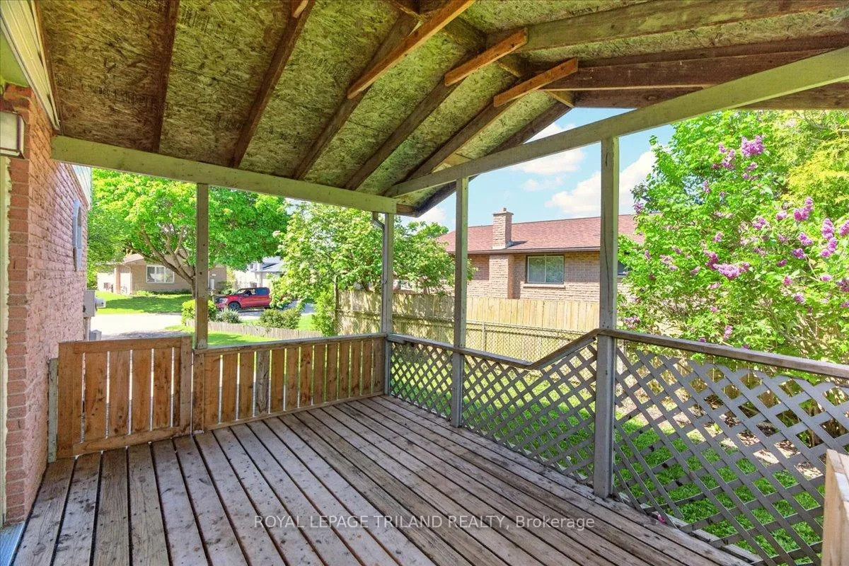 Photo 32 of 9 Parcreek Place, Strathroy-Caradoc, NW — HOMEH