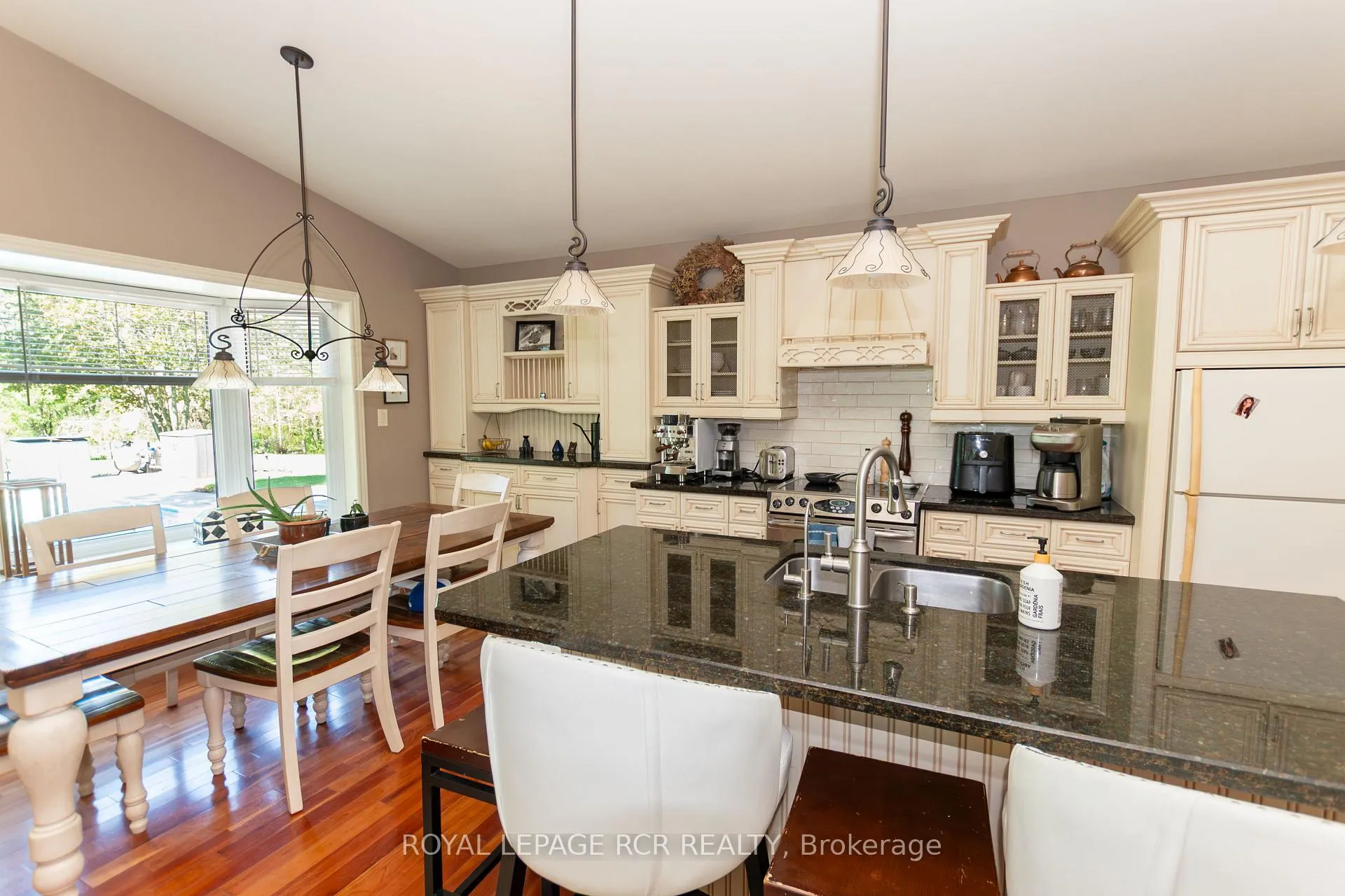 Photo 7 of 20294 Willoughby Road, Caledon, Rural Caledon — HOMEH