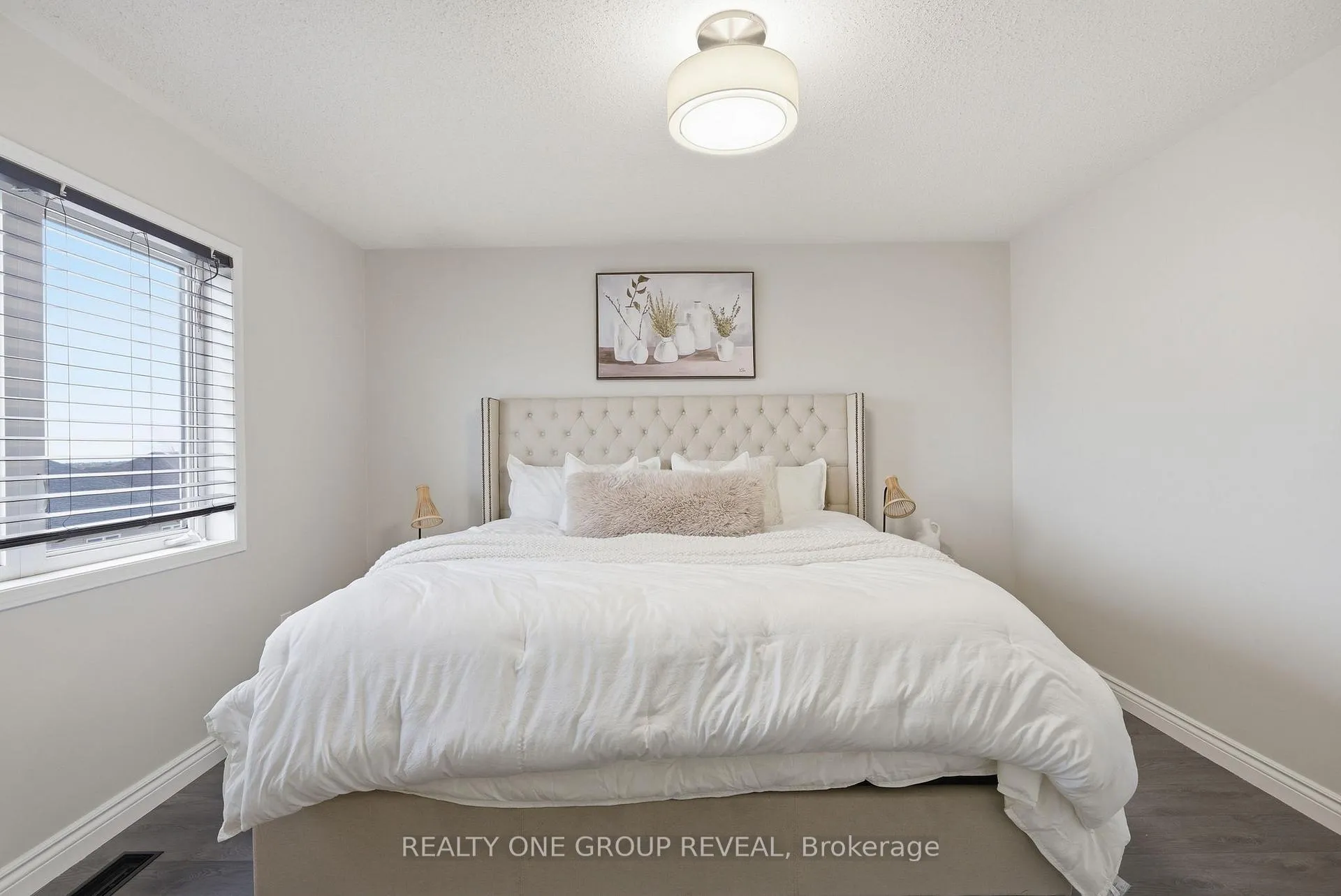 Photo 22 of 910 Taggart Crescent, Oshawa, Pinecrest — HOMEH