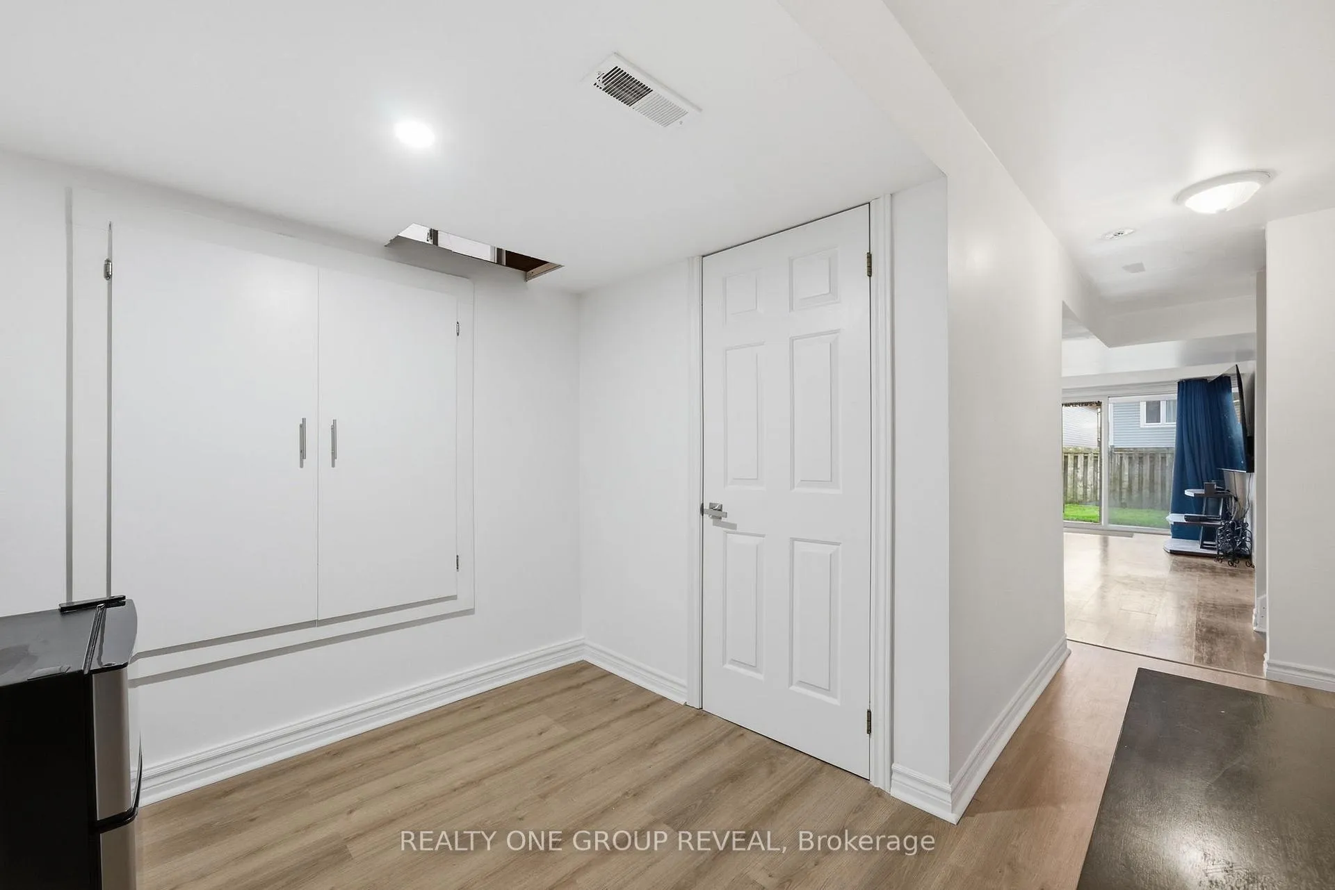 Photo 38 of 910 Taggart Crescent, Oshawa, Pinecrest — HOMEH