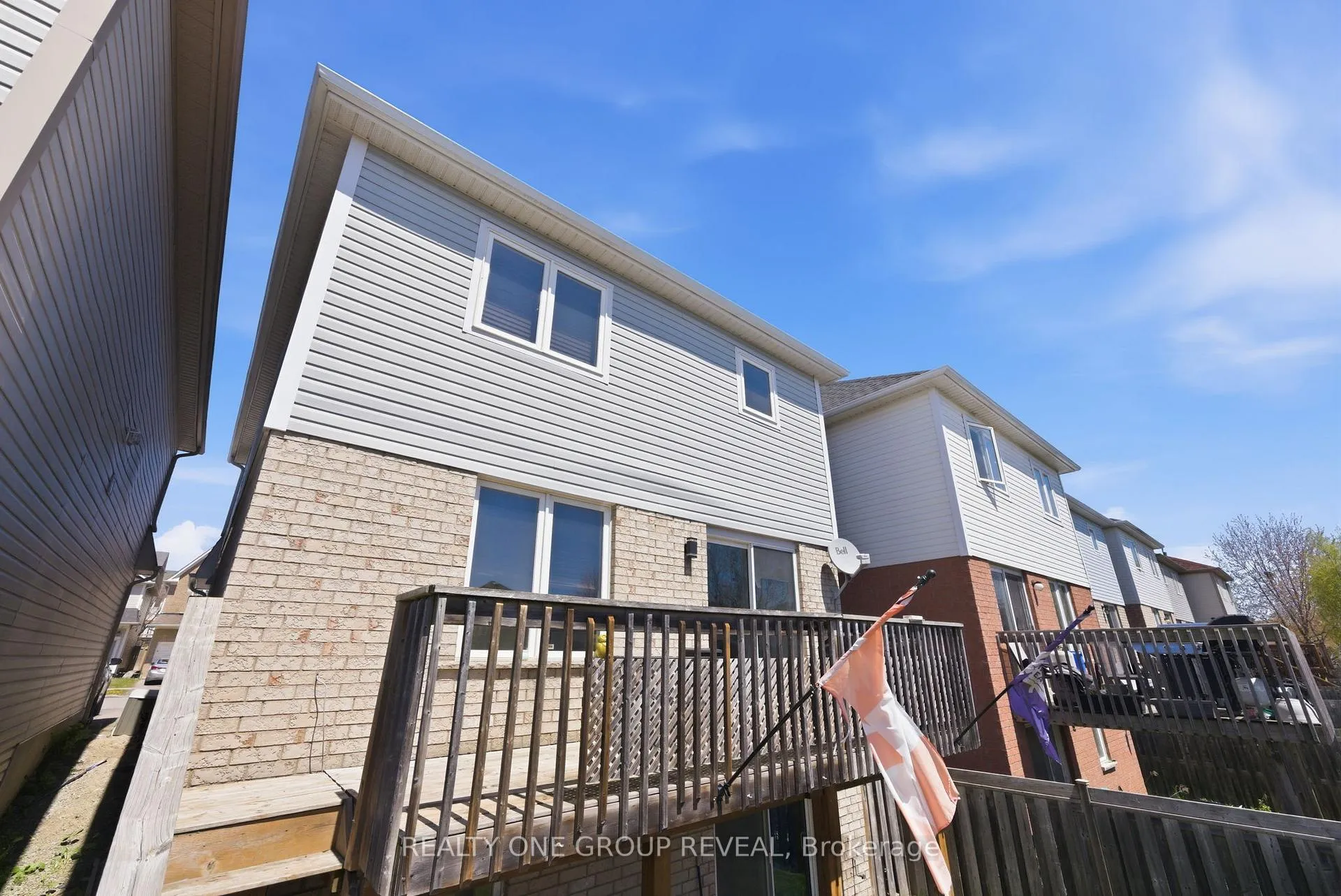 Photo 43 of 910 Taggart Crescent, Oshawa, Pinecrest — HOMEH