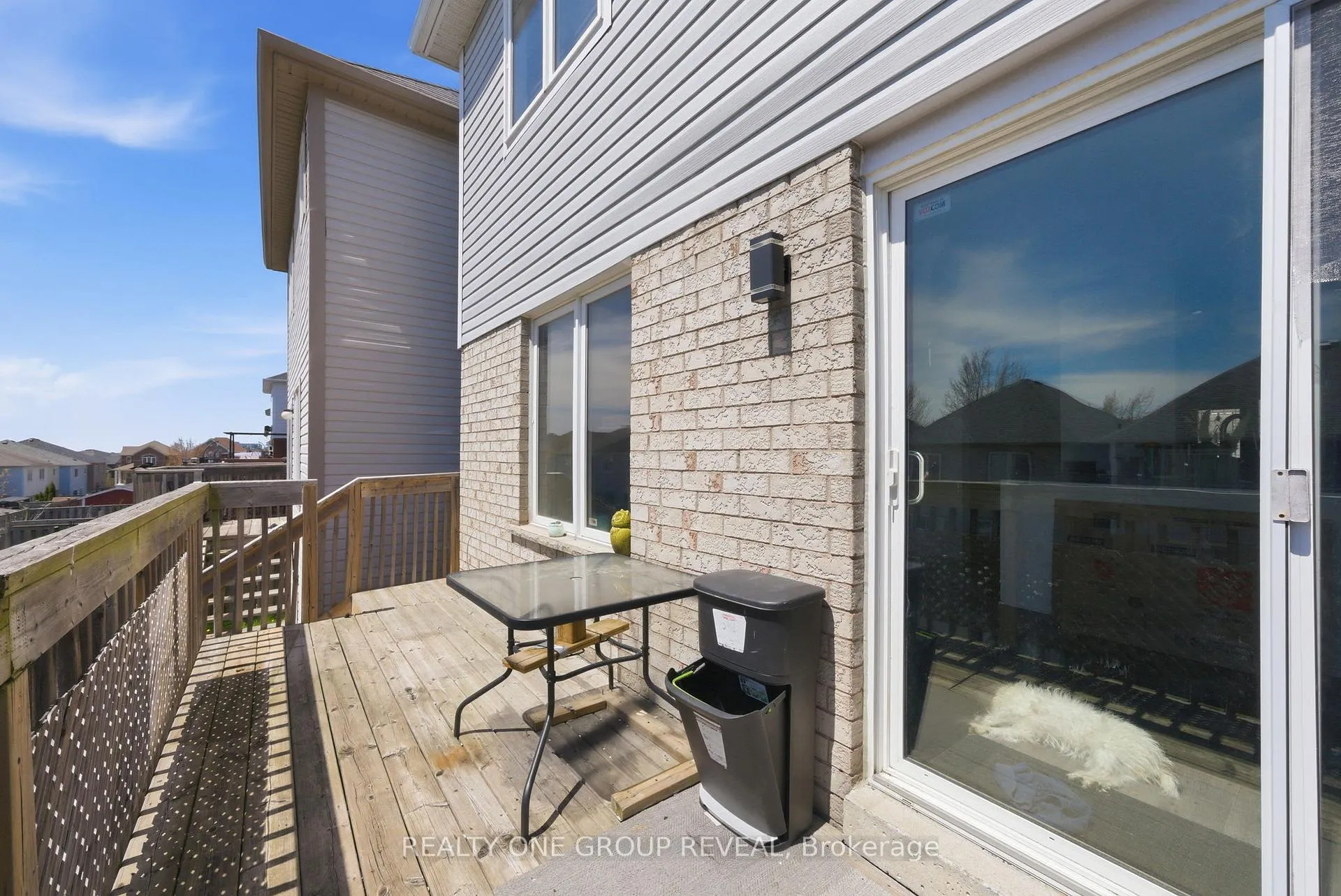 Photo 44 of 910 Taggart Crescent, Oshawa, Pinecrest — HOMEH