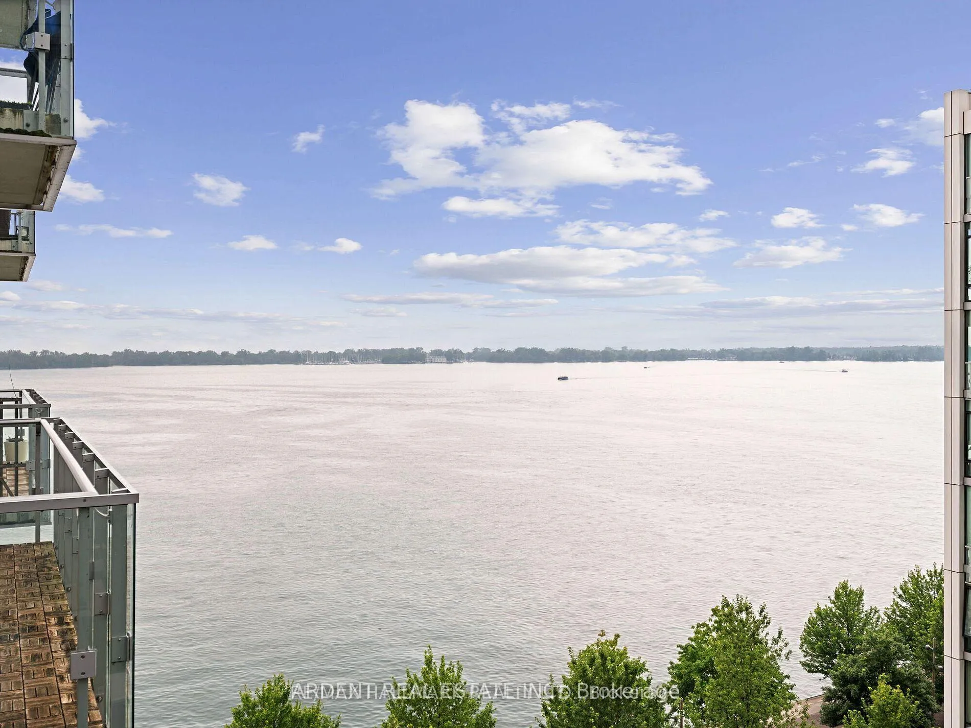 Photo 8 of Unit 824, 39 Queens Quay E, Toronto, Waterfront Communities — HOMEH