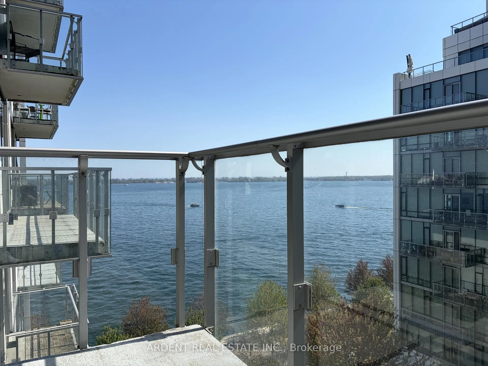 Photo 11 of Unit 824, 39 Queens Quay E, Toronto, Waterfront Communities — HOMEH
