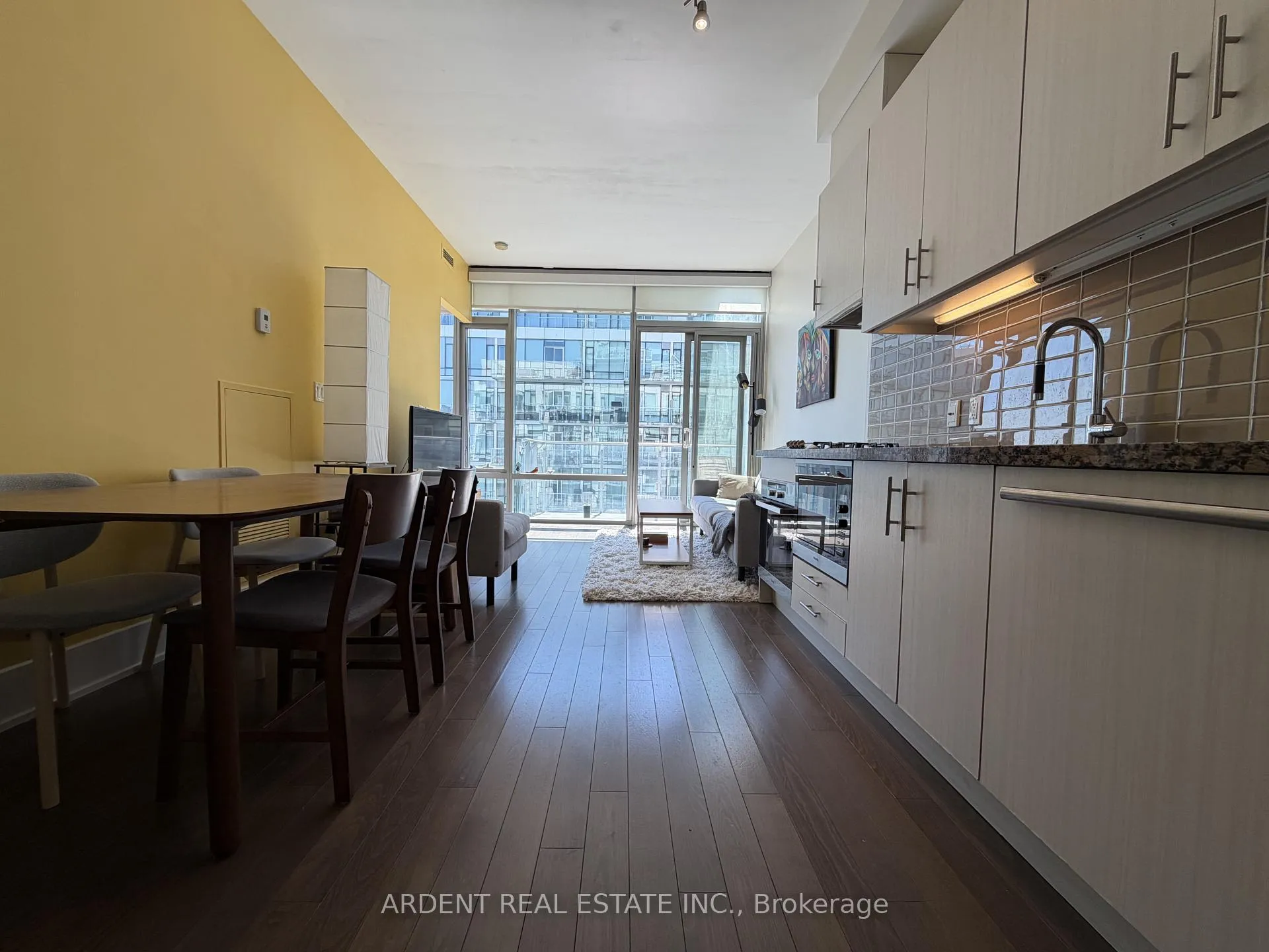 Photo 18 of Unit 824, 39 Queens Quay E, Toronto, Waterfront Communities — HOMEH