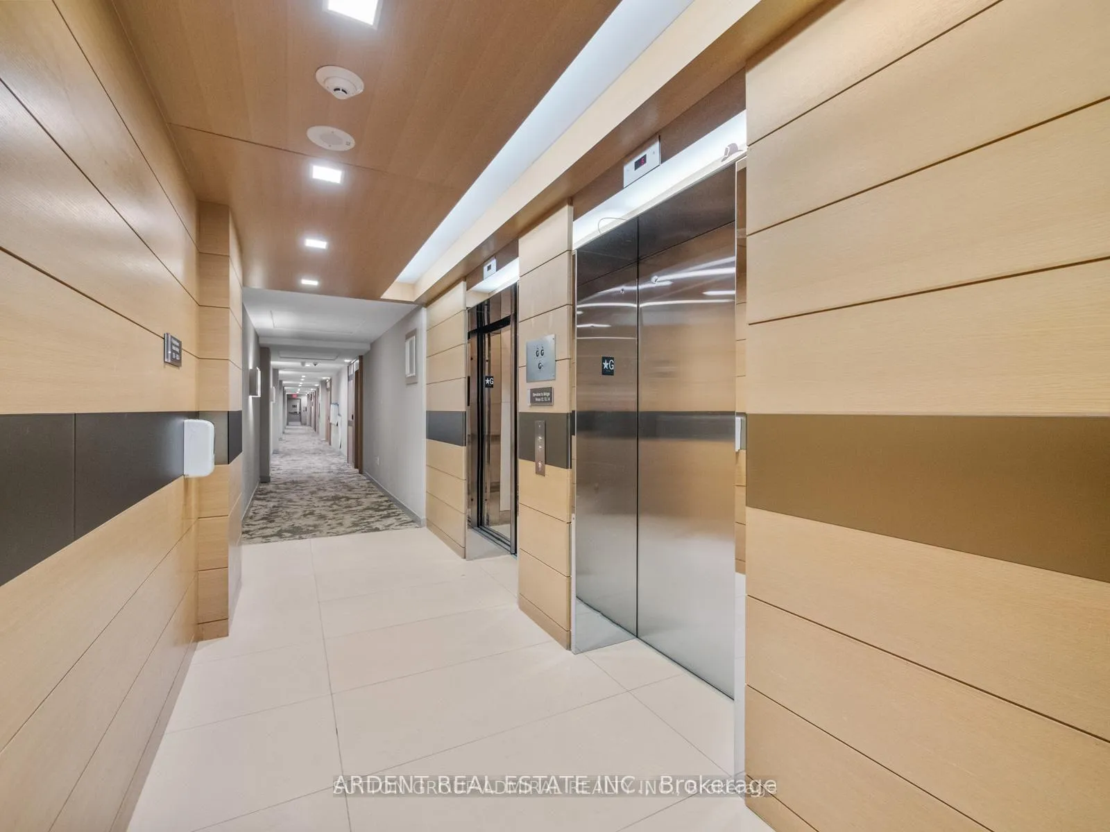 Photo 36 of Unit 824, 39 Queens Quay E, Toronto, Waterfront Communities — HOMEH