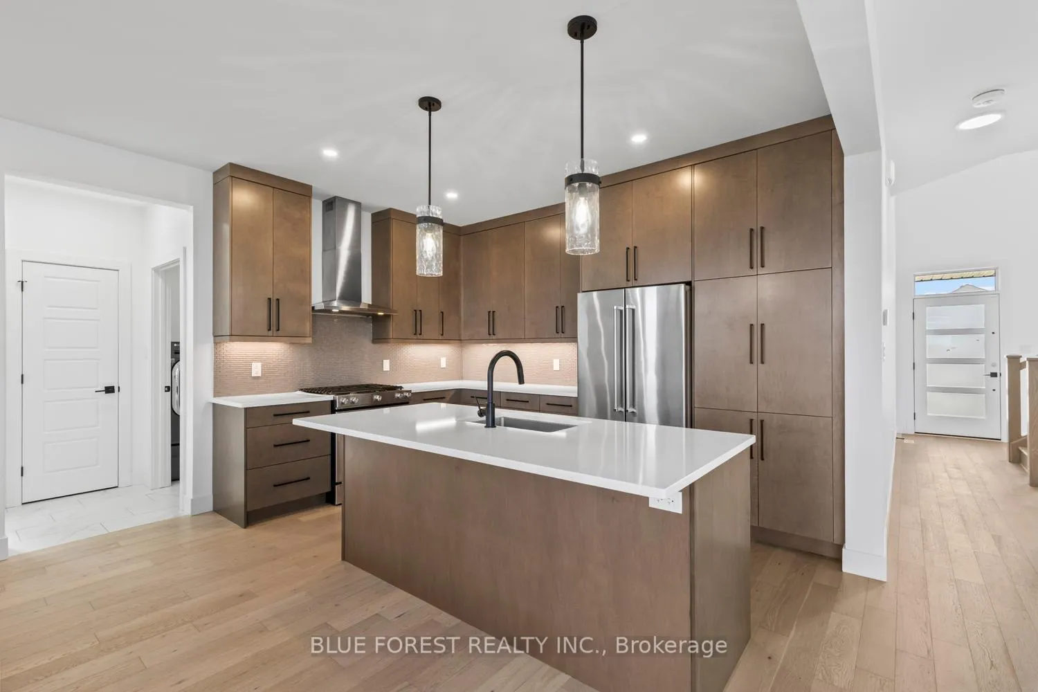 Photo 11 of 37 Evylean Court, St. Thomas — HOMEH