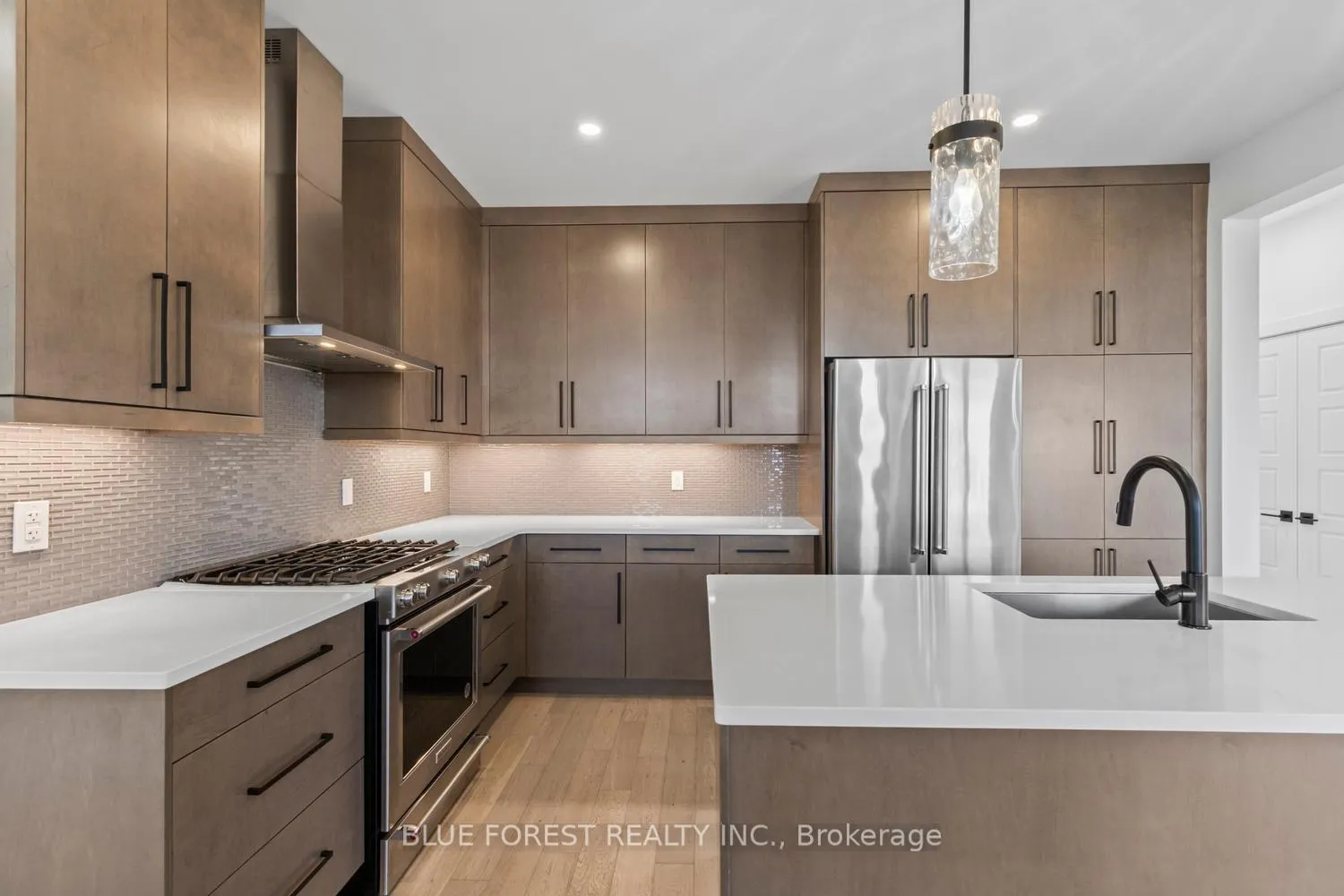 Photo 12 of 37 Evylean Court, St. Thomas — HOMEH