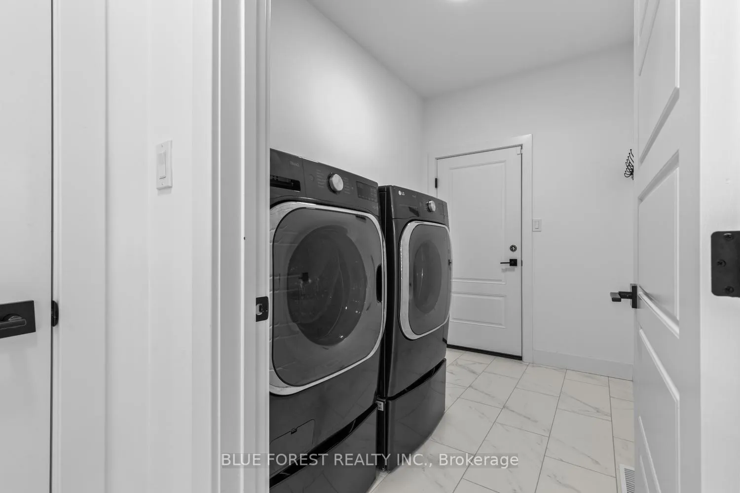 Photo 19 of 37 Evylean Court, St. Thomas — HOMEH