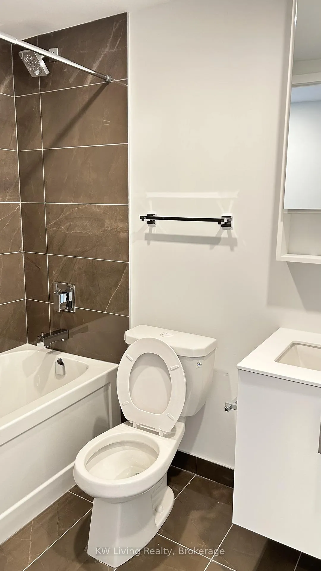 Photo 11 of Unit 1209, 88 Queen Street E, Toronto, Church-Yonge Corridor — HOMEH