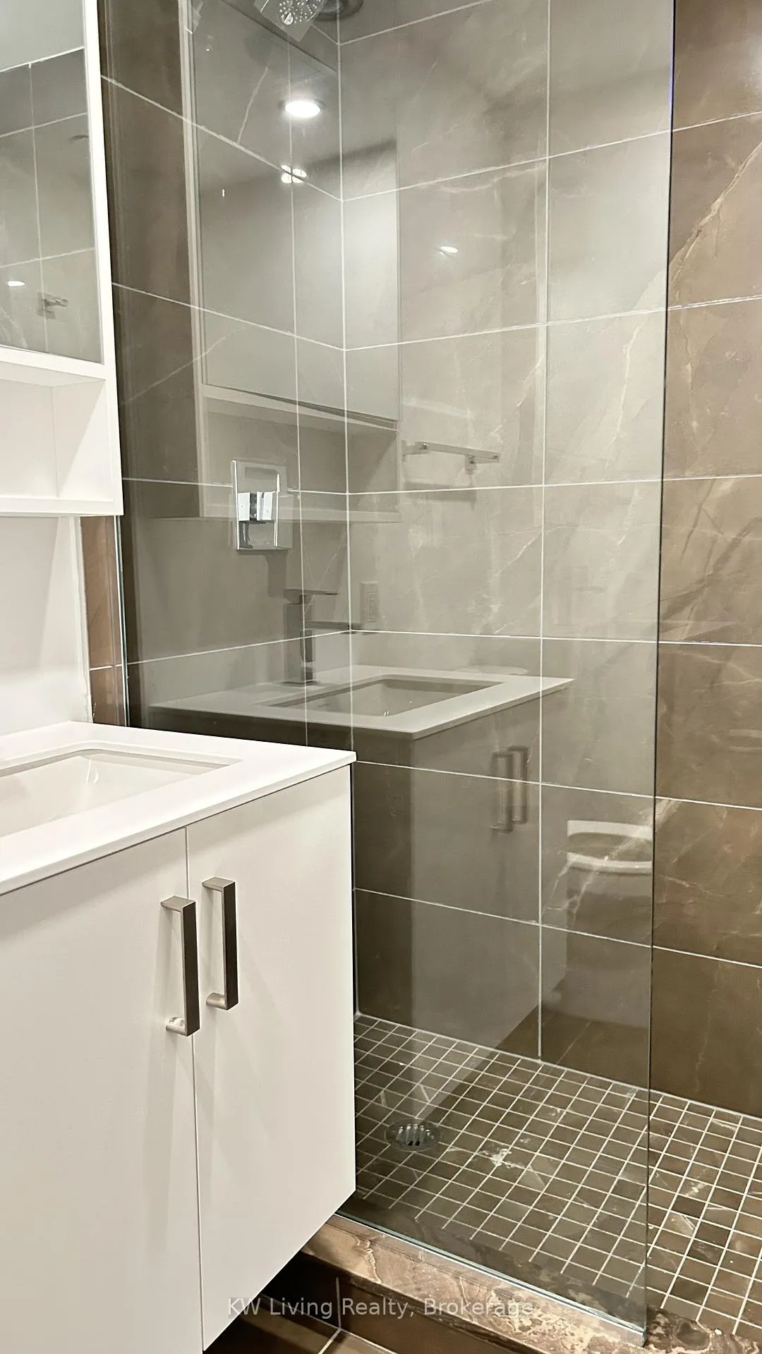 Photo 13 of Unit 1209, 88 Queen Street E, Toronto, Church-Yonge Corridor — HOMEH