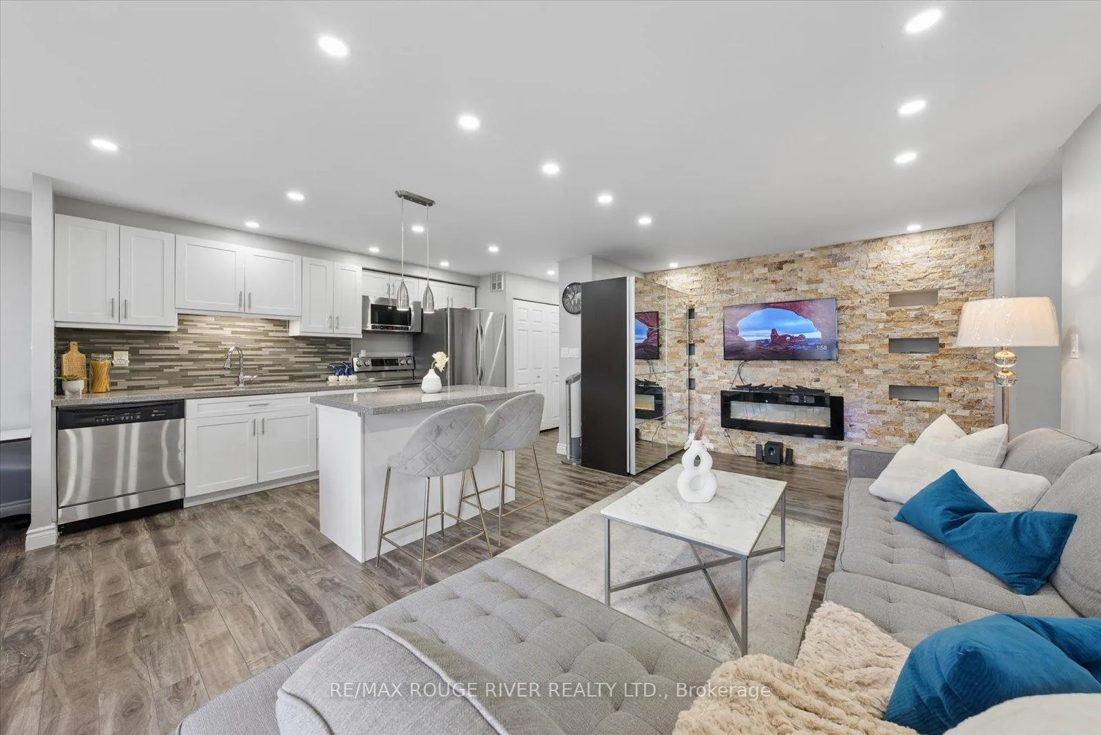 Photo of Unit 907, 90 Ling Road