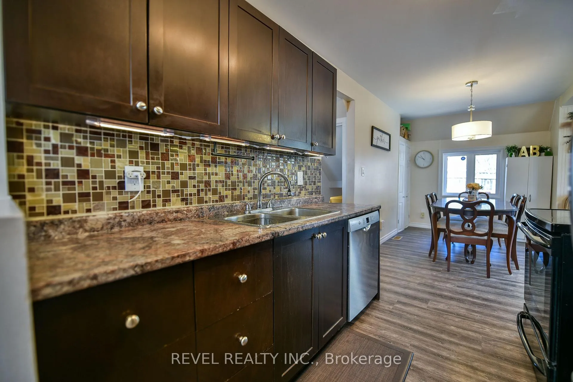 Photo 12 of 100 Cecil Avenue, Timmins, SP - Main Area — HOMEH