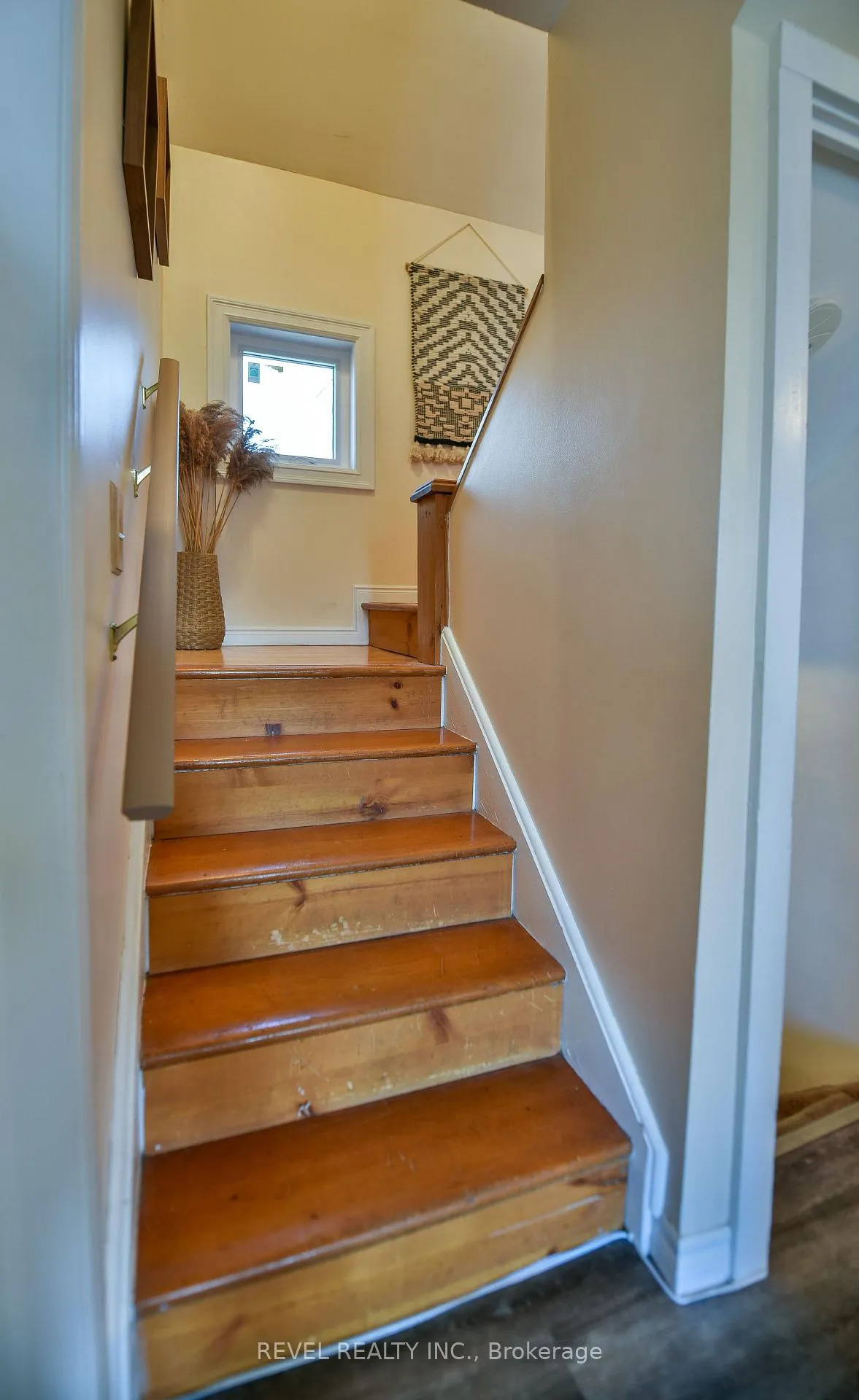 Photo 20 of 100 Cecil Avenue, Timmins, SP - Main Area — HOMEH