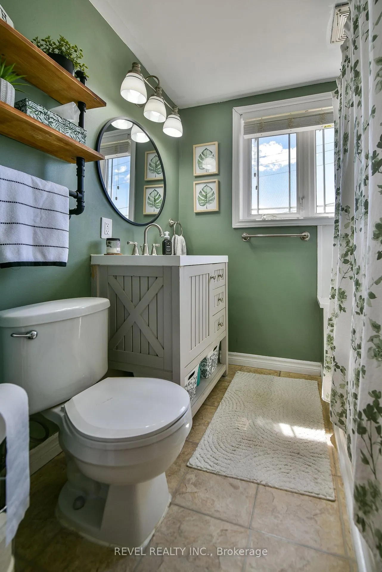 Photo 22 of 100 Cecil Avenue, Timmins, SP - Main Area — HOMEH