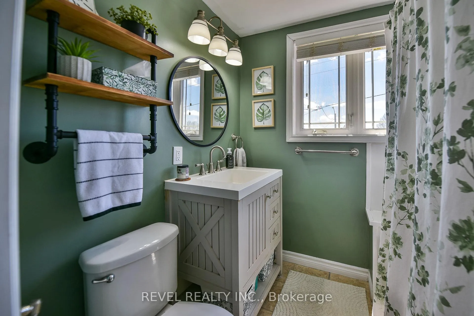 Photo 23 of 100 Cecil Avenue, Timmins, SP - Main Area — HOMEH