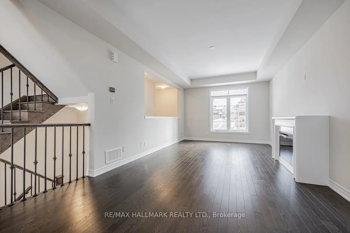 Photo 3 of 91 Elkington Crescent, Whitby, Rural Whitby — HOMEH
