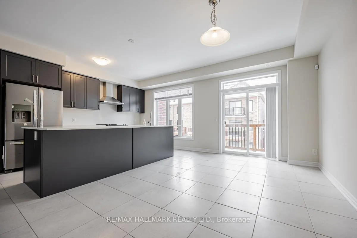 Photo 7 of 91 Elkington Crescent, Whitby, Rural Whitby — HOMEH