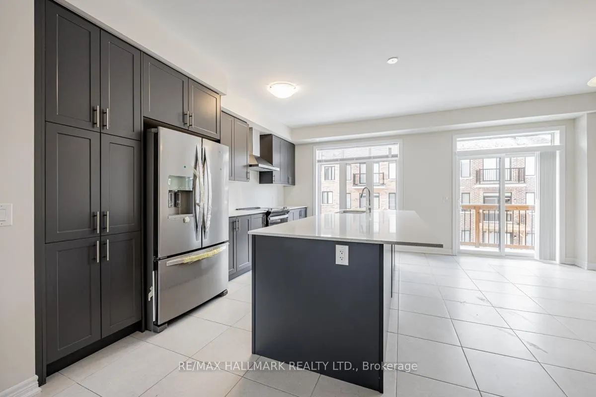 Photo 11 of 91 Elkington Crescent, Whitby, Rural Whitby — HOMEH