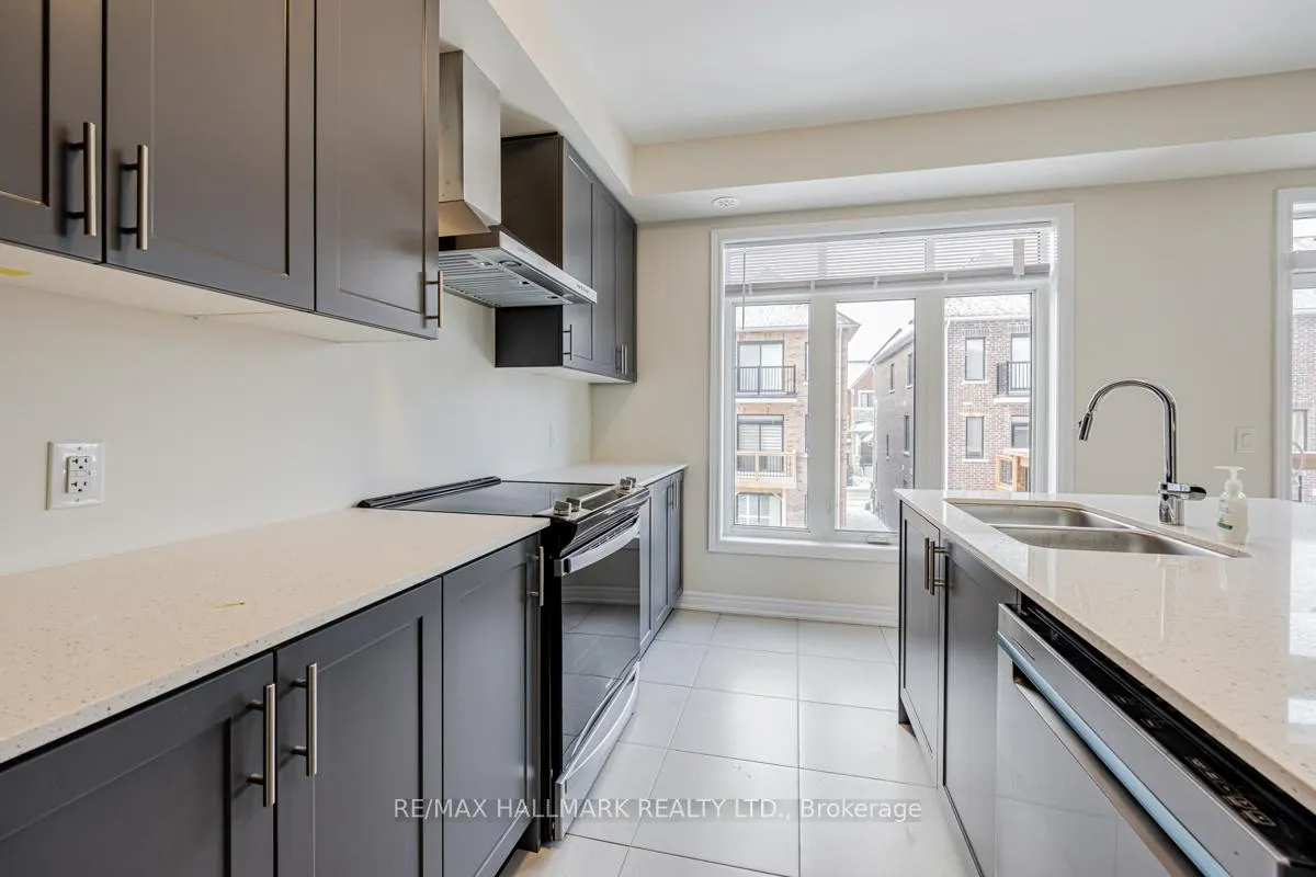 Photo 13 of 91 Elkington Crescent, Whitby, Rural Whitby — HOMEH