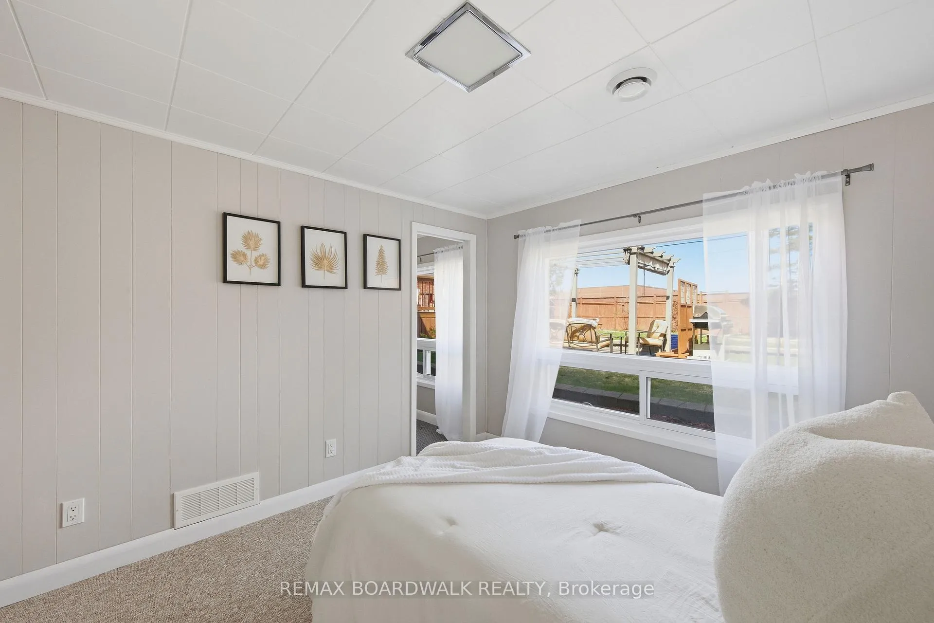 Photo 44 of 89 Stewart Boulevard, Brockville — HOMEH