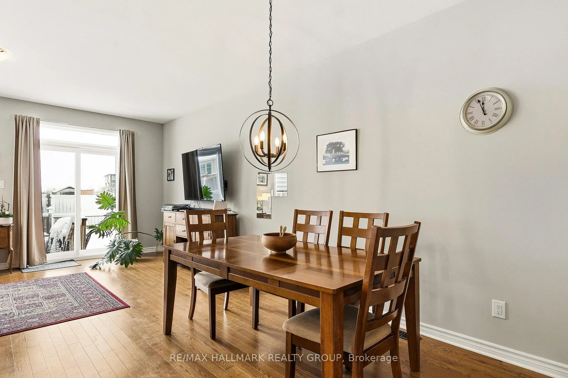 Photo 10 of 844 Cedar Creek Drive, Ottawa, Blossom Park/Kemp Park/Findlay Creek — HOMEH