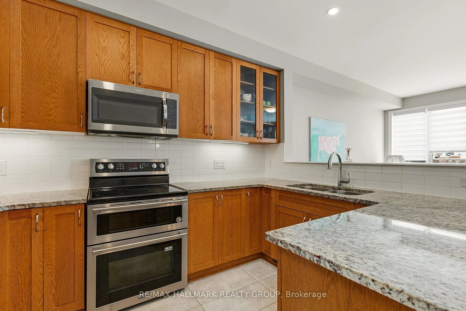 Photo 12 of 844 Cedar Creek Drive, Ottawa, Blossom Park/Kemp Park/Findlay Creek — HOMEH