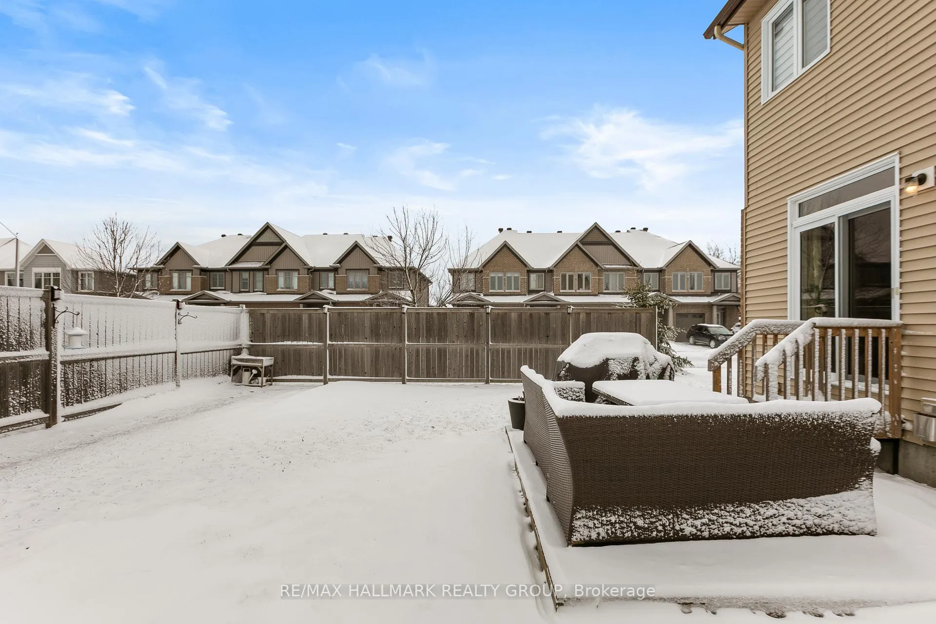 Photo 27 of 844 Cedar Creek Drive, Ottawa, Blossom Park/Kemp Park/Findlay Creek — HOMEH